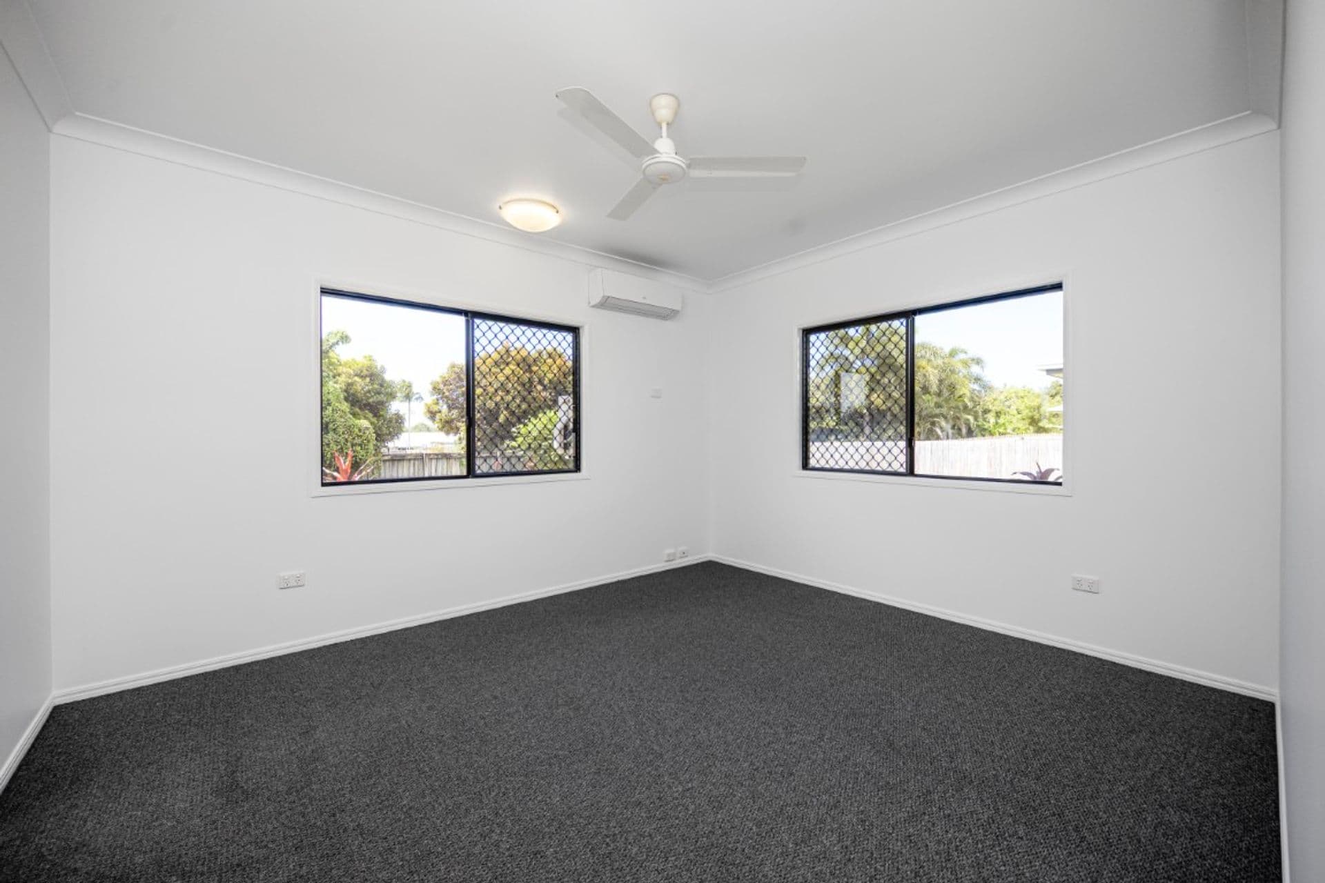 28 Hilton Way, Mount Louisa, QLD, 4814, Mount Louisa - Thumbnail 8