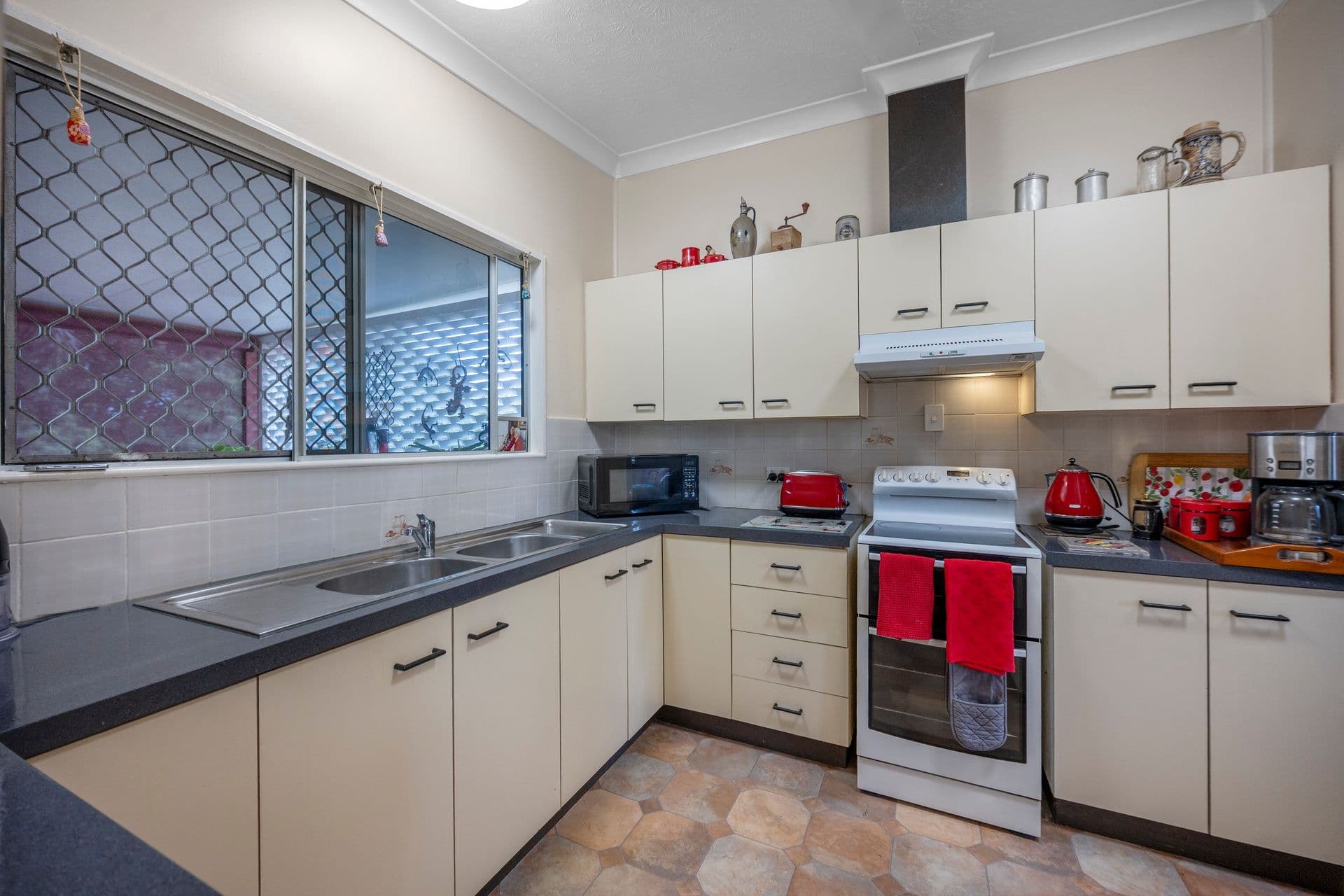 63 Lillipilli Street, Vincent, QLD, 4814, Vincent - Thumbnail 3