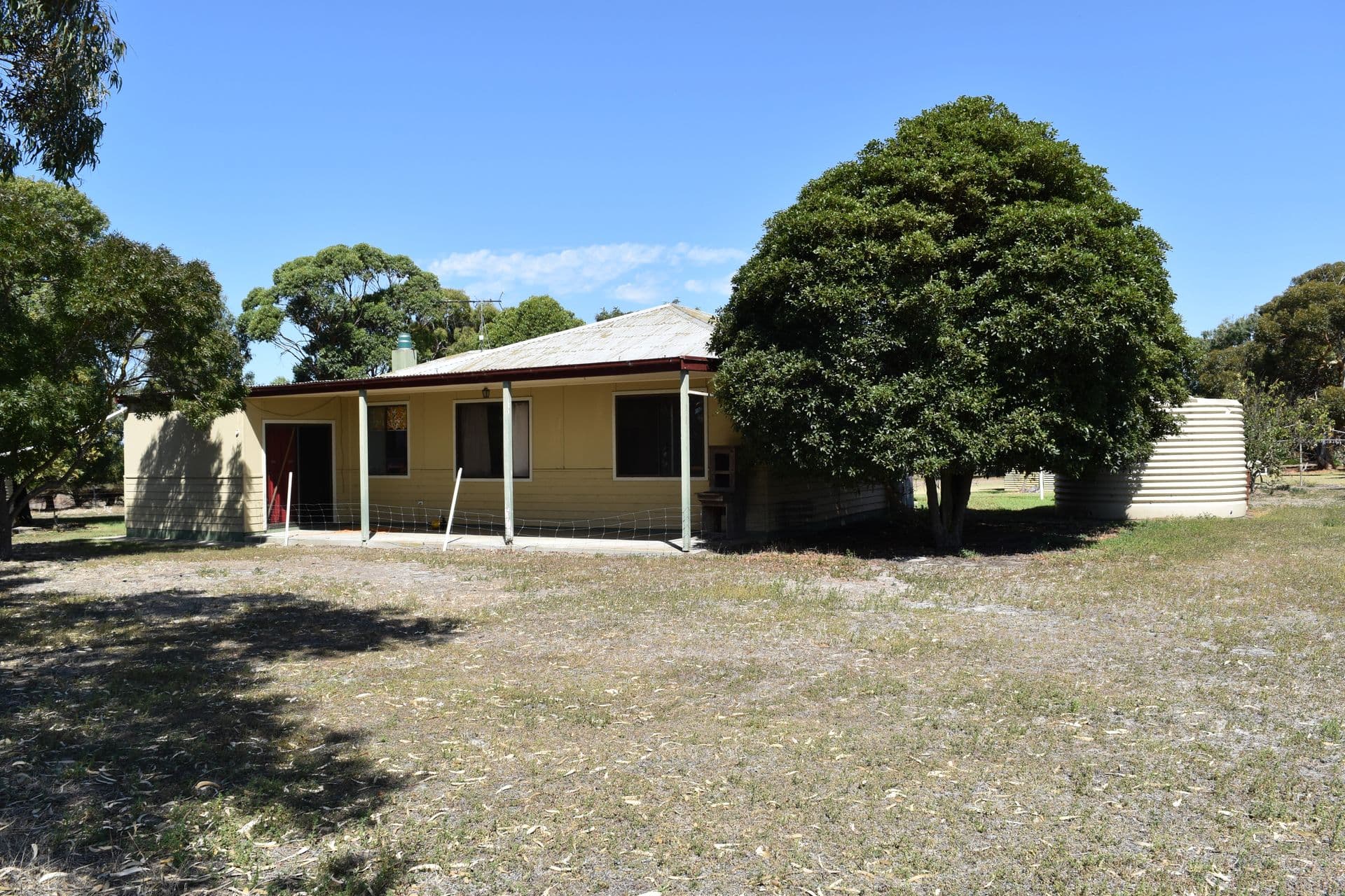 295 Lovering Road, Haines, SA, 5223, D'Estrees Bay - Thumbnail 2