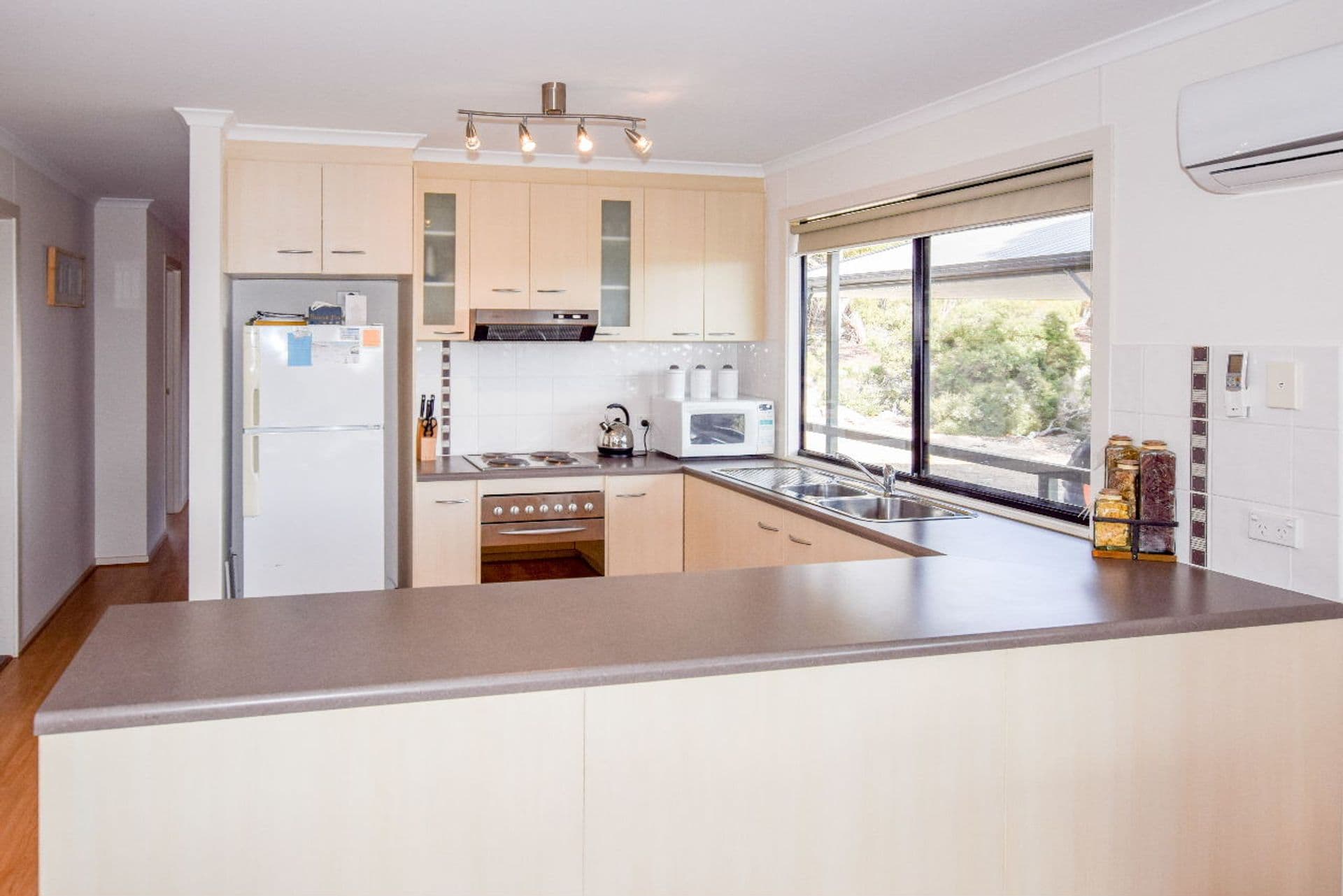 44 Arafura Avenue, Island Beach, SA, 5222, Island Beach - Thumbnail 3