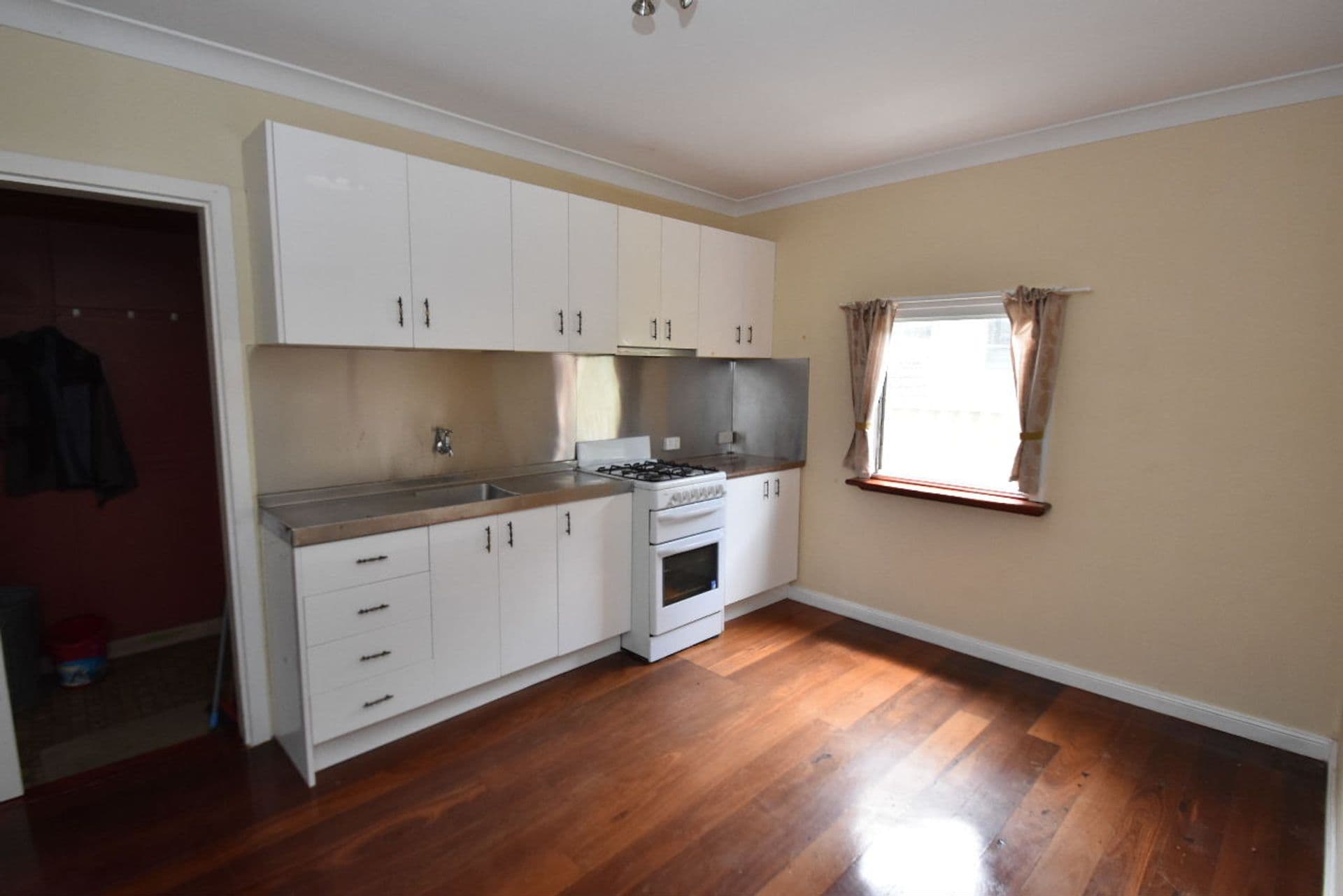 7 Centenary Avenue, Kingscote, SA, 5223, Kingscote - Thumbnail 4
