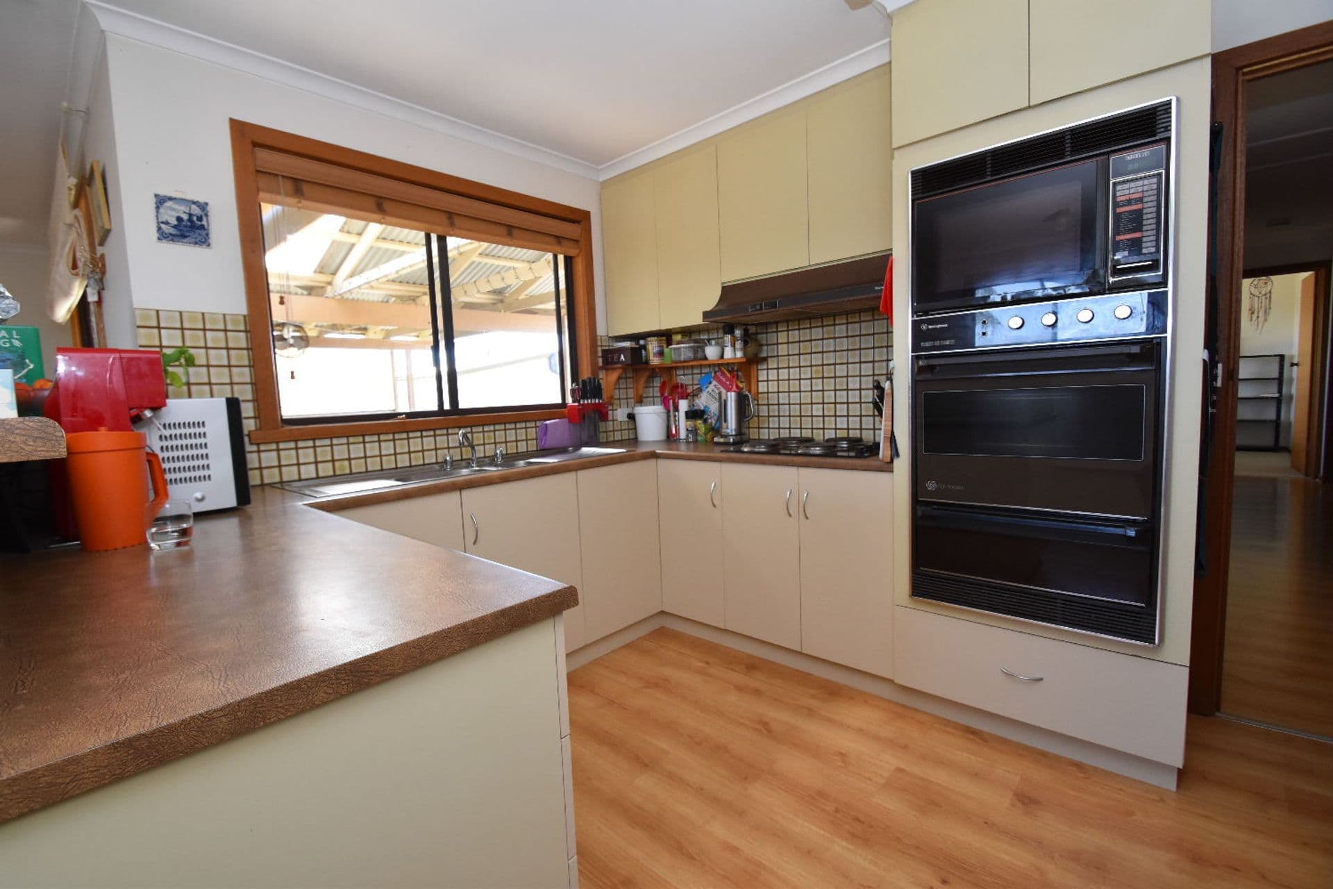 16 Flinders Avenue, Kingscote, SA, 5223, Kingscote - Thumbnail 2