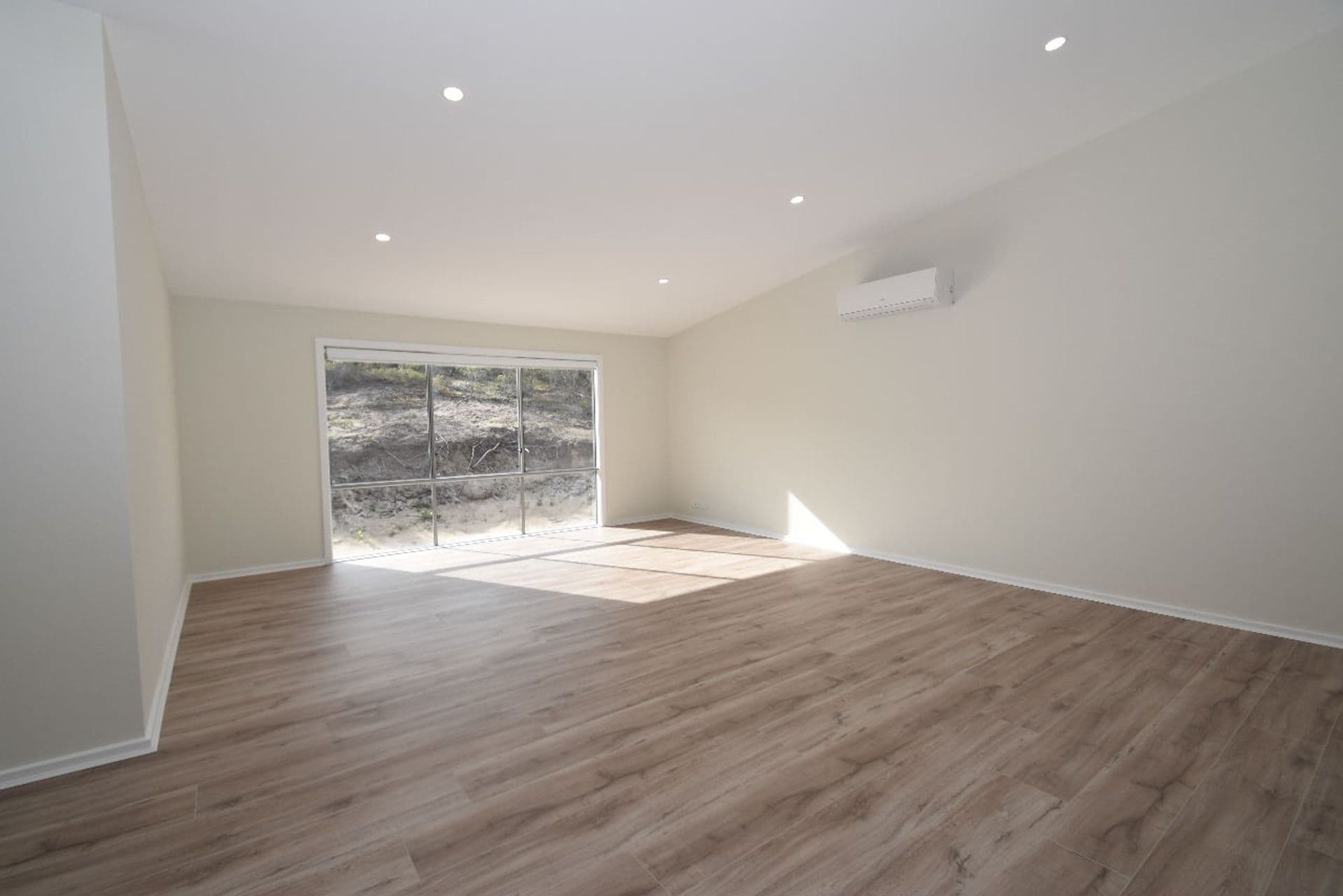 2-4 Cassini Road, Island Beach, SA, 5222, Island Beach - Thumbnail 5