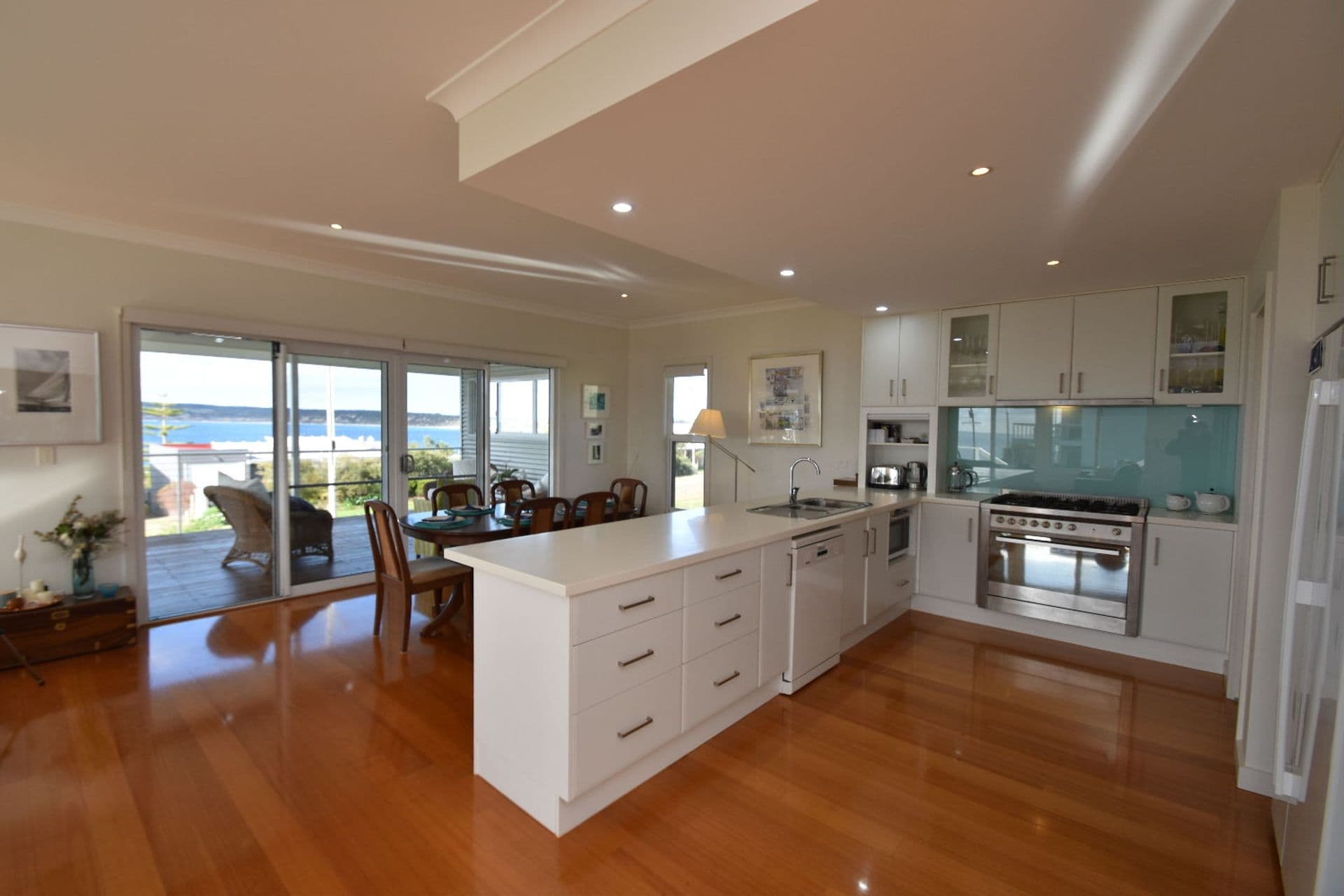 7 Hawthorn Avenue, Emu Bay, SA, 5223, Emu Bay - Thumbnail 4