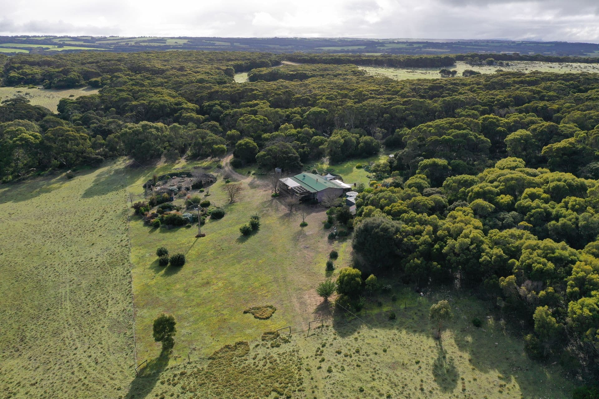 152A Jeffs Road, Penneshaw, SA, 5222, Penneshaw - Thumbnail 2