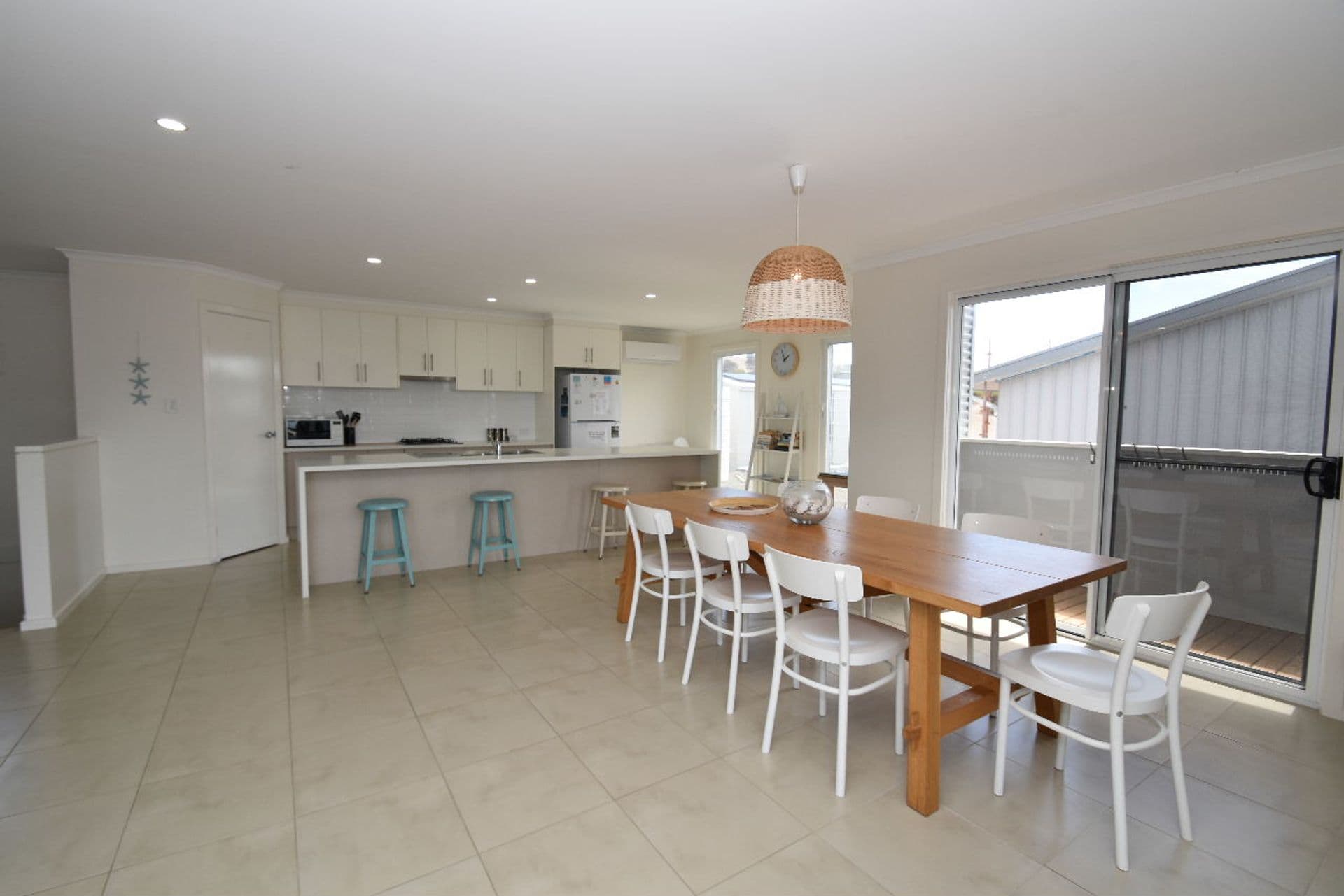 15 Hawthorn Avenue, Emu Bay, SA, 5223, Emu Bay - Thumbnail 3