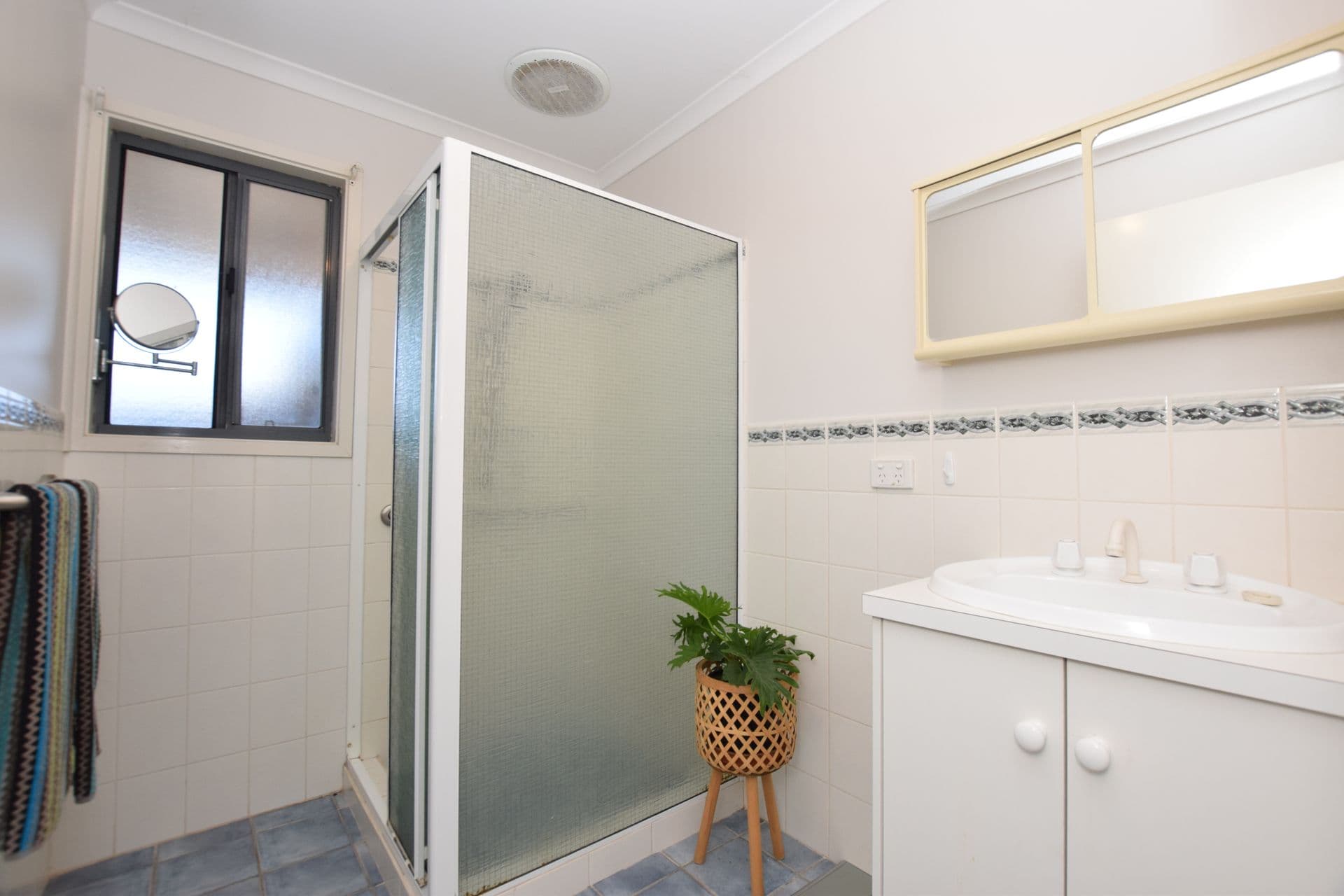 11 Flinders Avenue, Kingscote, SA, 5223, Kingscote - Thumbnail 6
