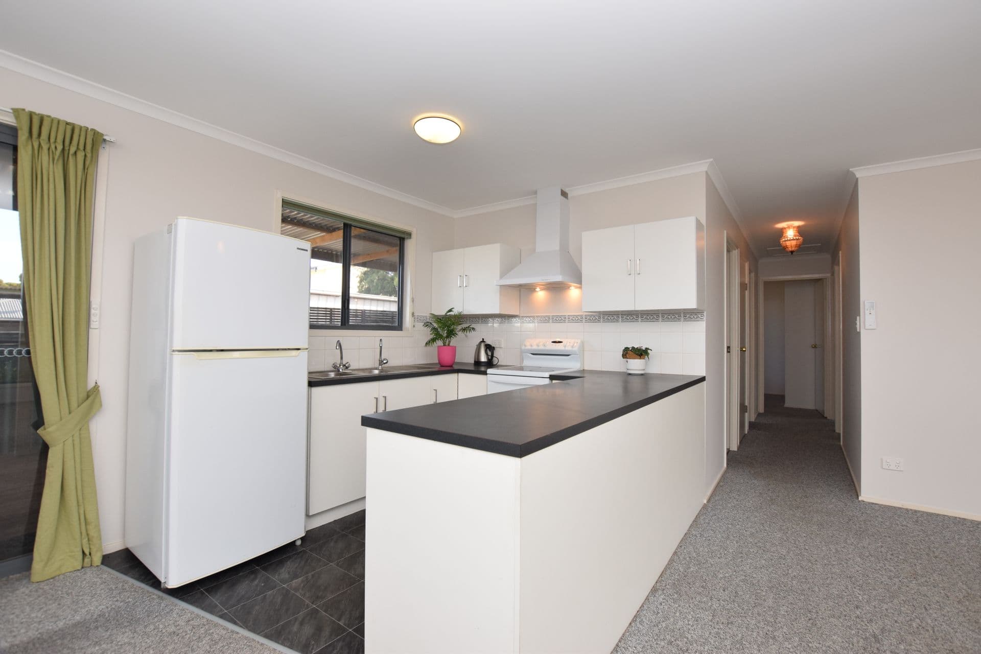 11 Flinders Avenue, Kingscote, SA, 5223, Kingscote - Thumbnail 2