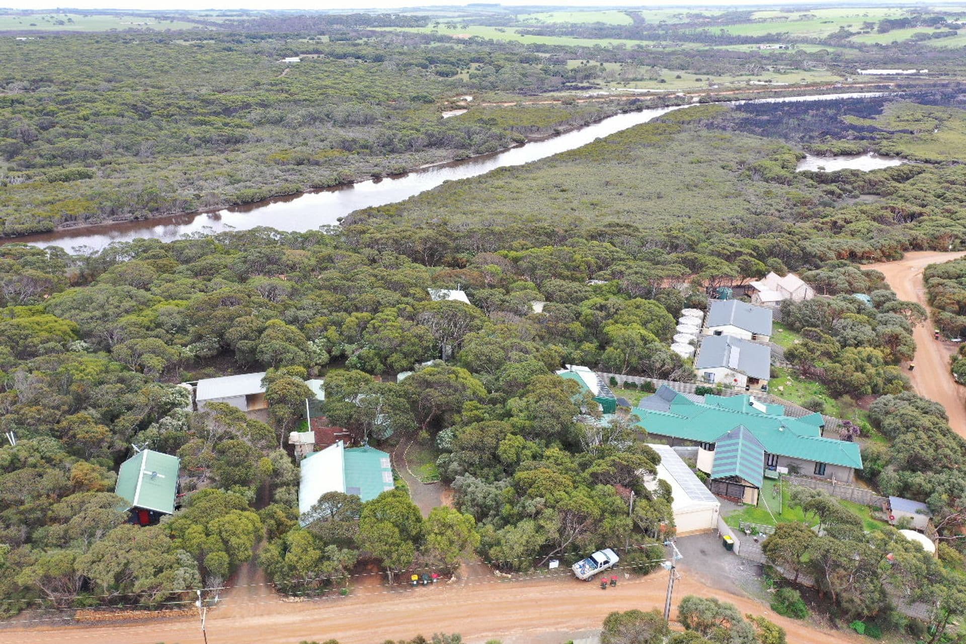 4 Dolphin Crescent, Vivonne Bay, SA, 5223, Vivonne Bay - Thumbnail 7