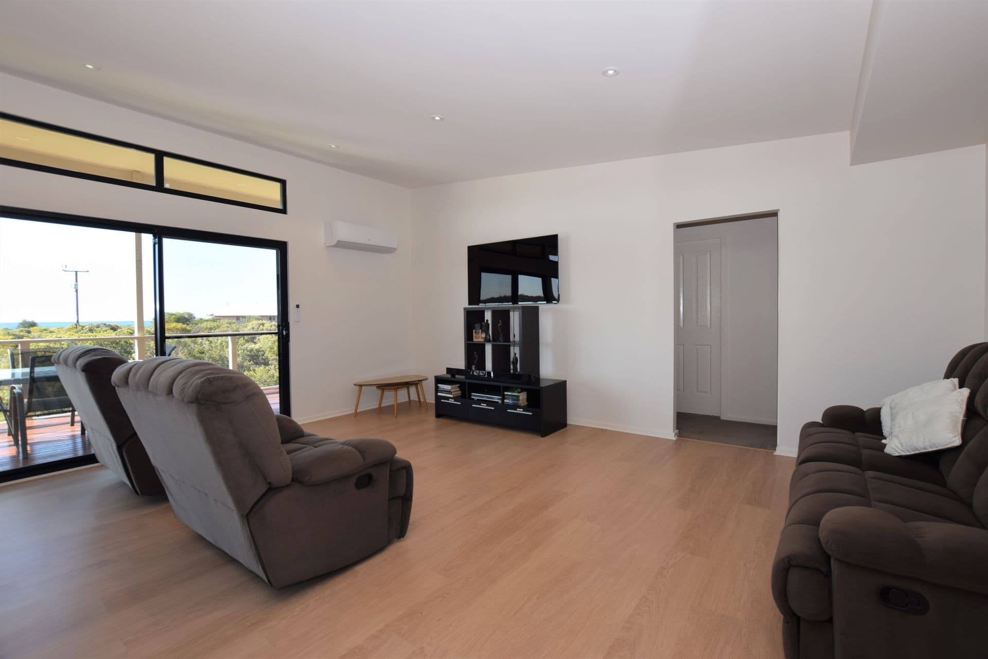 52 Pennington Road, Island Beach, SA, 5222, Island Beach - Thumbnail 5