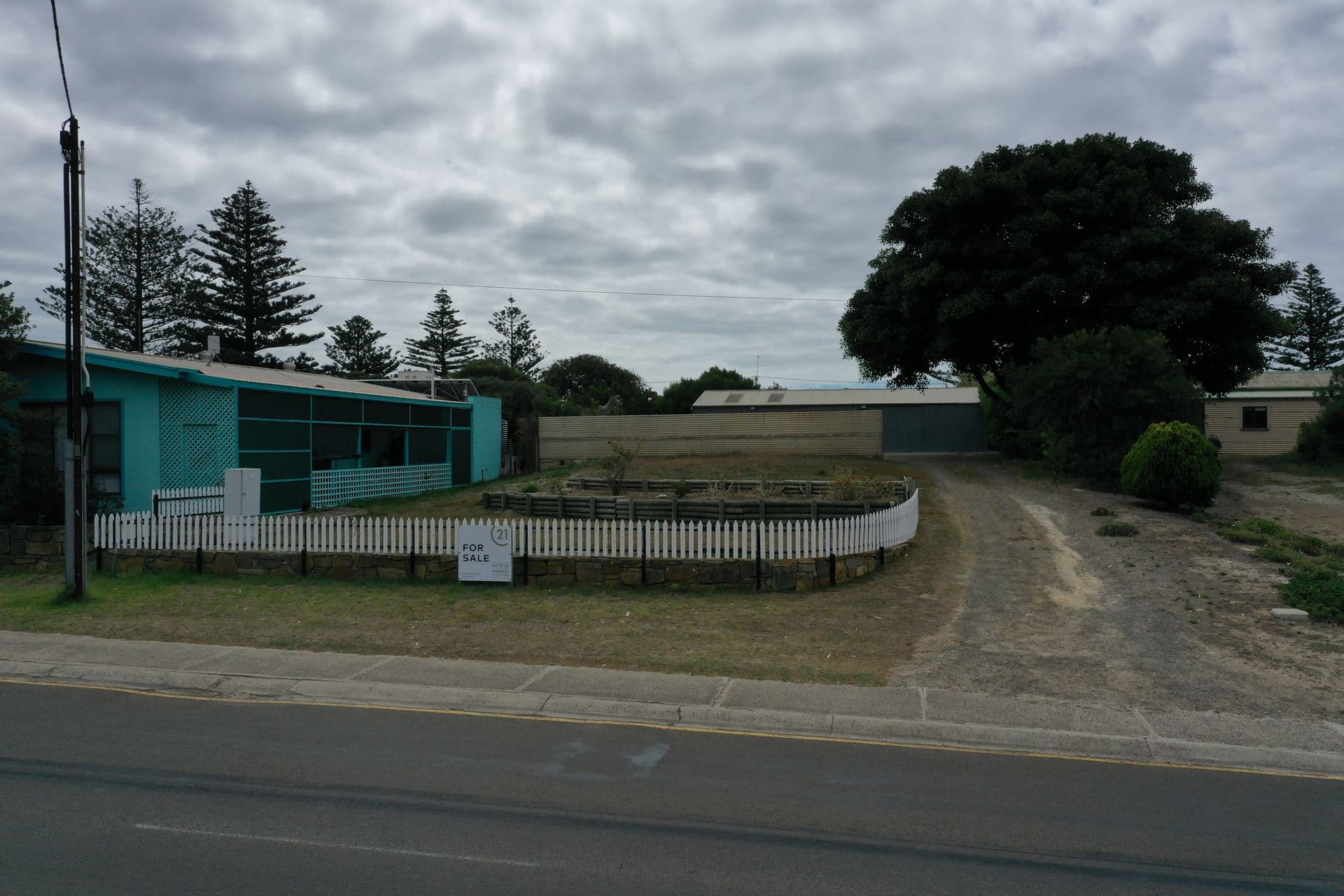 21 Middle Terrace, Penneshaw, SA, 5222, Penneshaw - Image 1