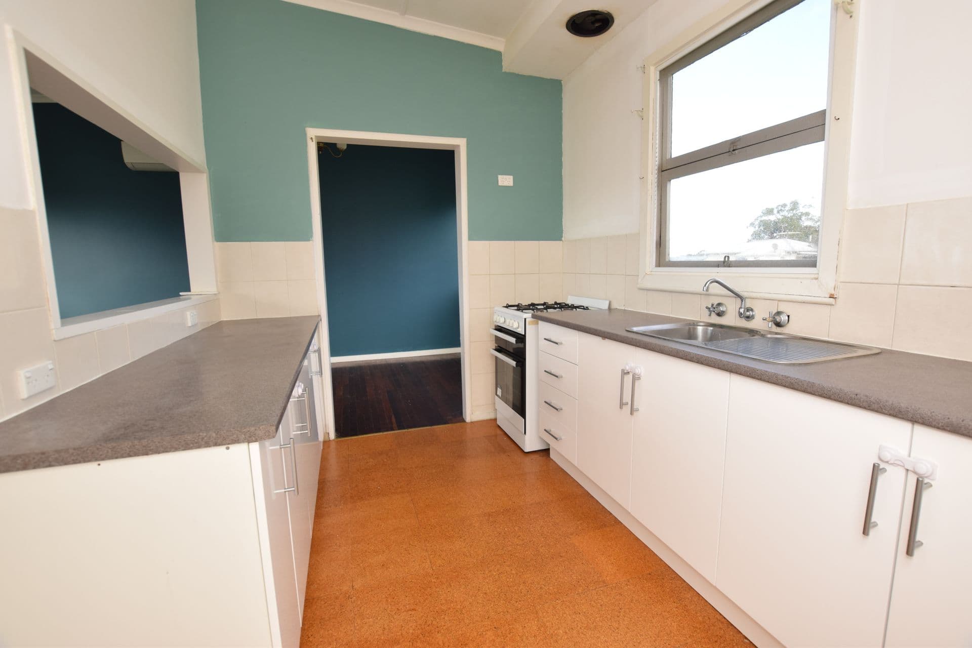 7 Elizabeth Street, Kingscote, SA, 5223, Kingscote - Thumbnail 3