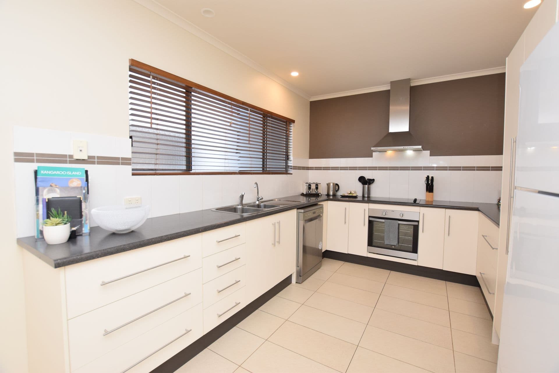 17A Africaine Terrace, Kingscote, SA, 5223, Kingscote - Thumbnail 3