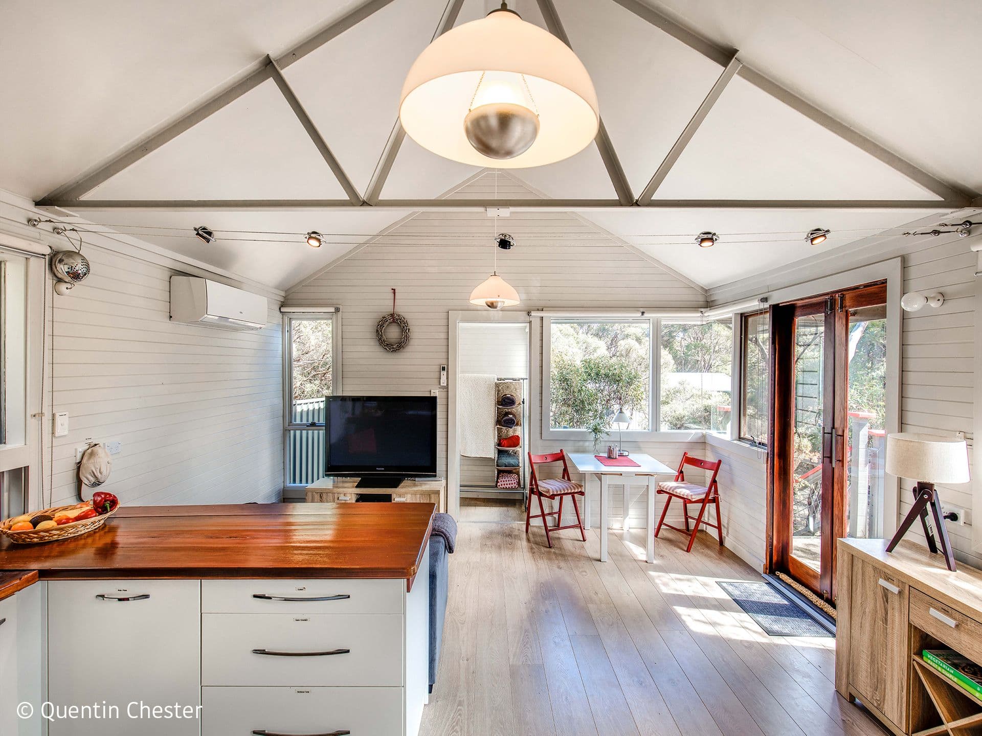 8 Dolphin Crescent, Vivonne Bay, SA, 5223, Vivonne Bay - Thumbnail 2