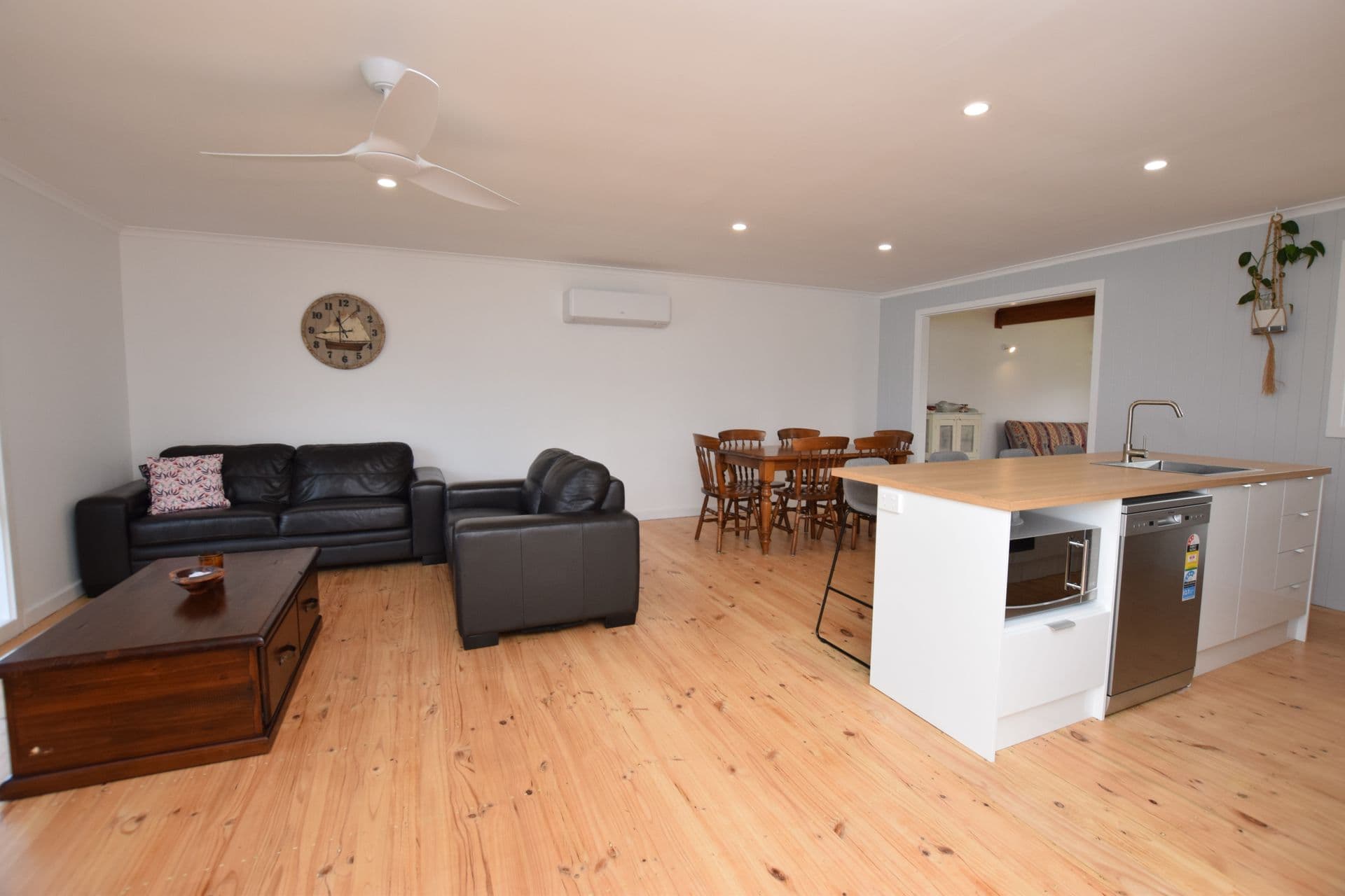 32 Flinders Avenue, Kingscote, SA, 5223, Kingscote - Thumbnail 7