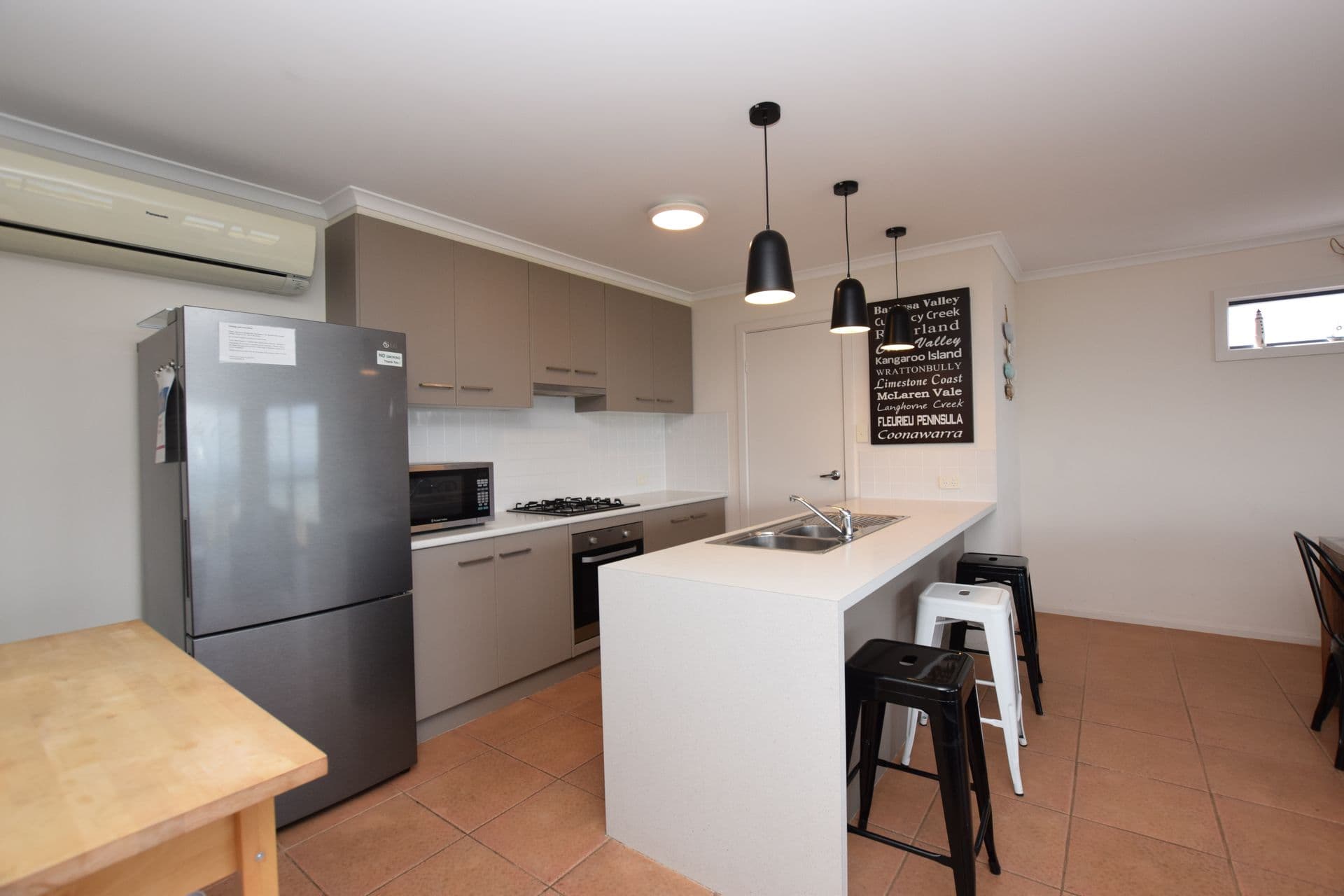 44 Brownlow Road, Kingscote, SA, 5223, Kingscote - Thumbnail 5