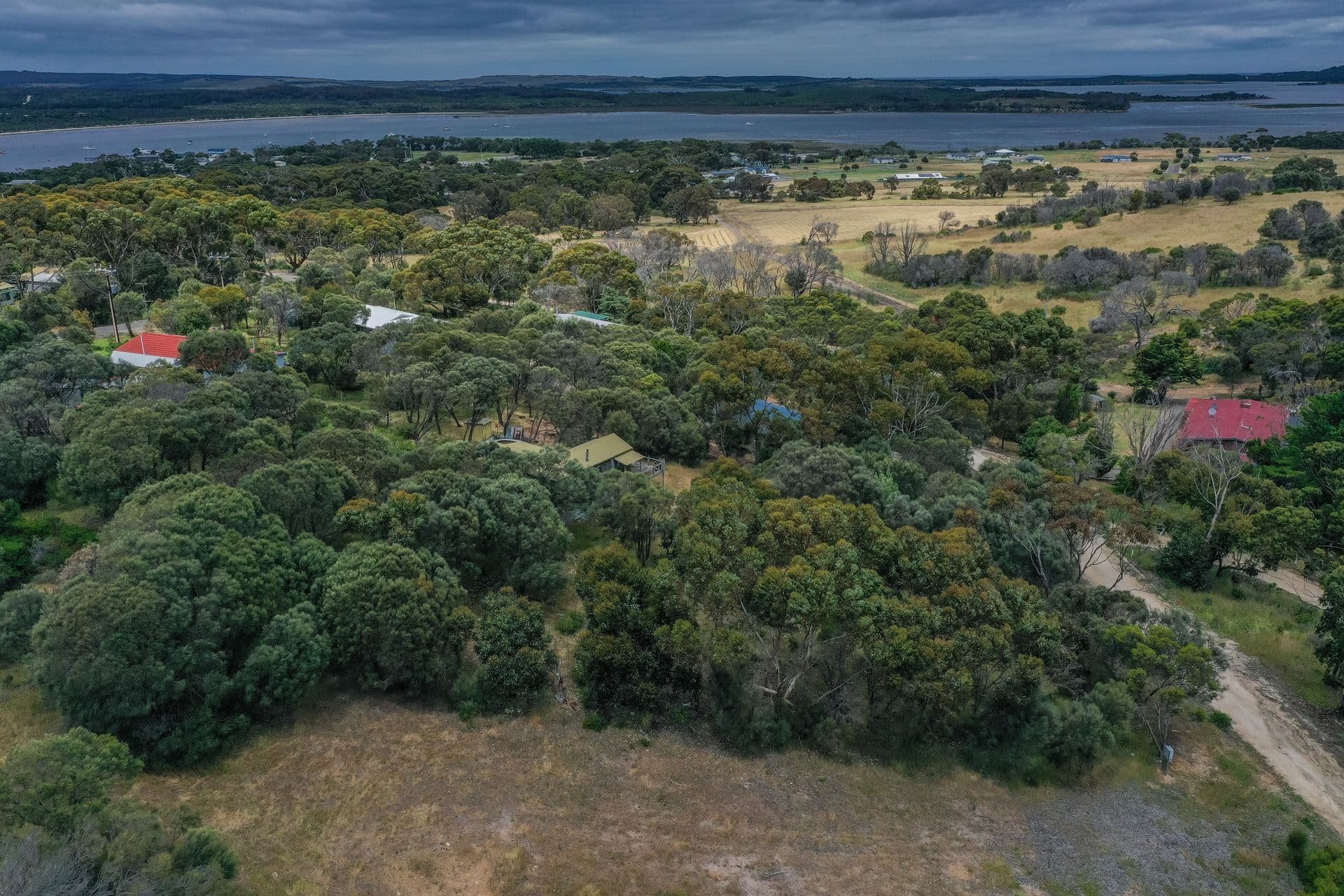 10 Longview Road, American River, SA, 5221, American River - Thumbnail 2