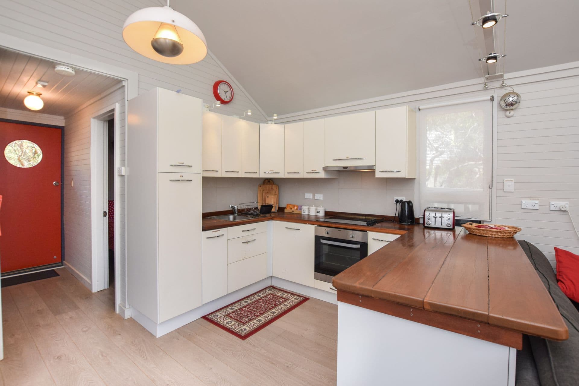 8 Dolphin Crescent, Vivonne Bay, SA, 5223, Vivonne Bay - Thumbnail 4