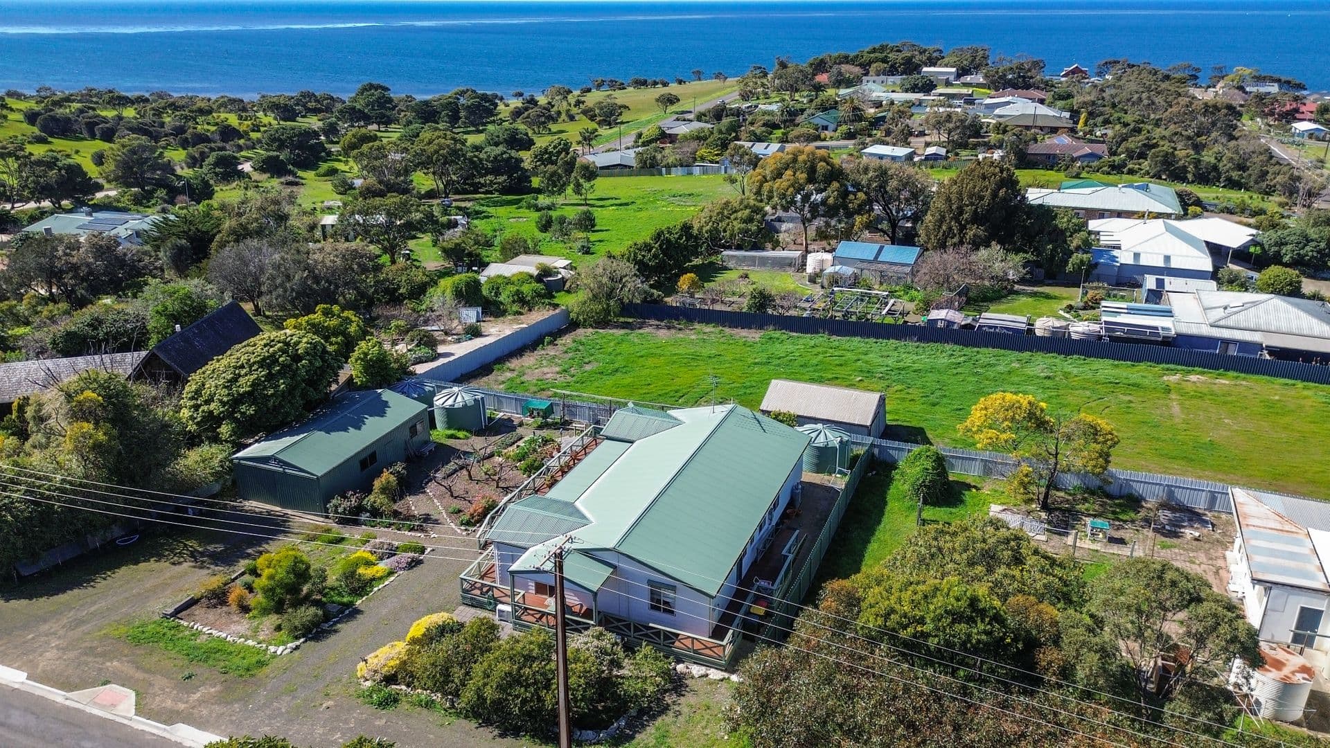 32 Centenary Avenue, Kingscote, SA, 5223, Kingscote - Thumbnail 2