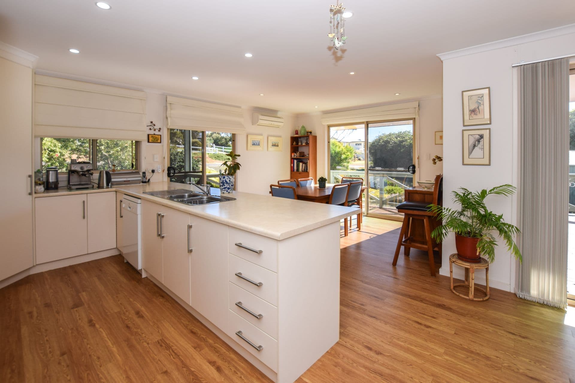32 Centenary Avenue, Kingscote, SA, 5223, Kingscote - Thumbnail 3