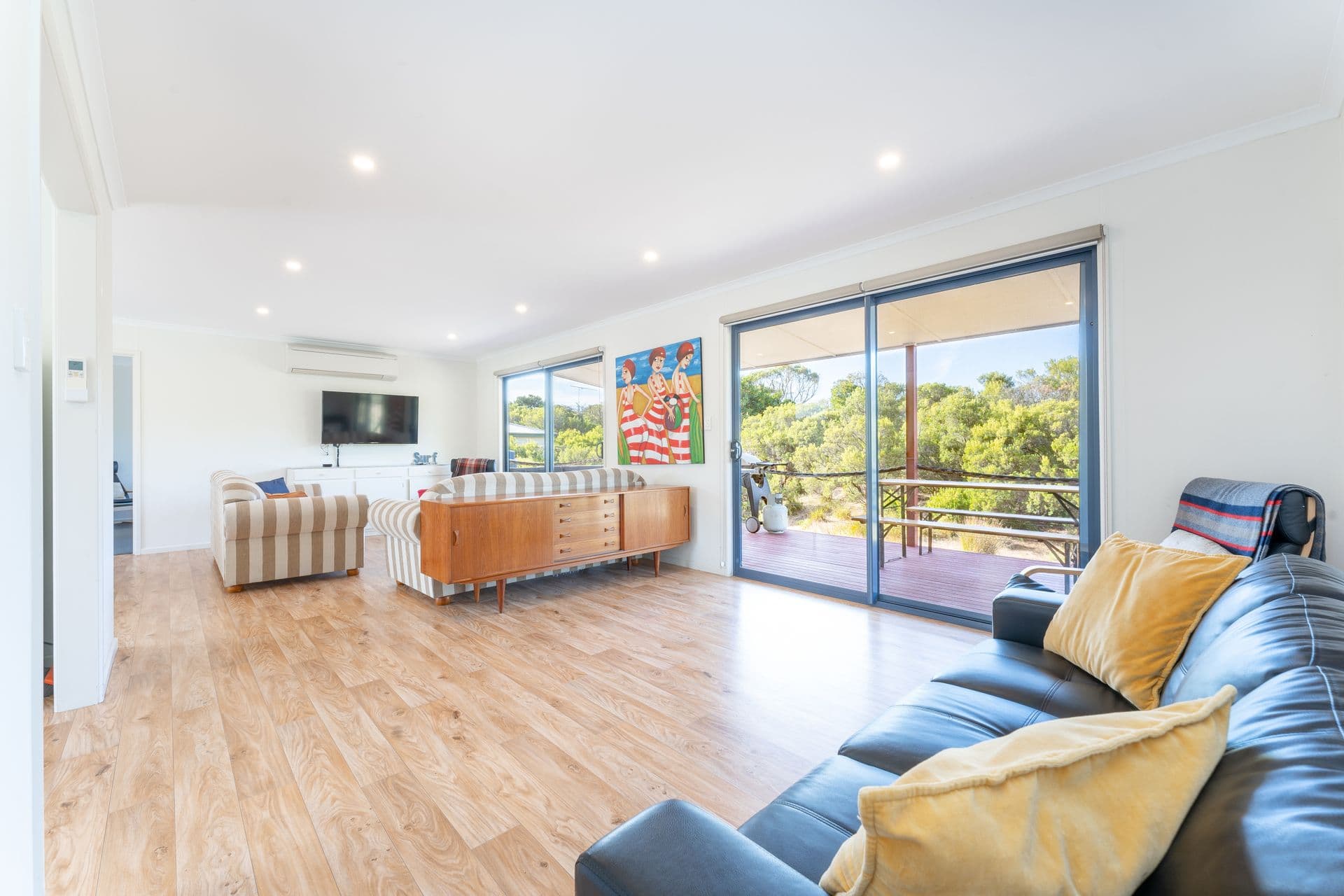 220 Island Beach Road, Island Beach, SA, 5222, Island Beach - Thumbnail 4