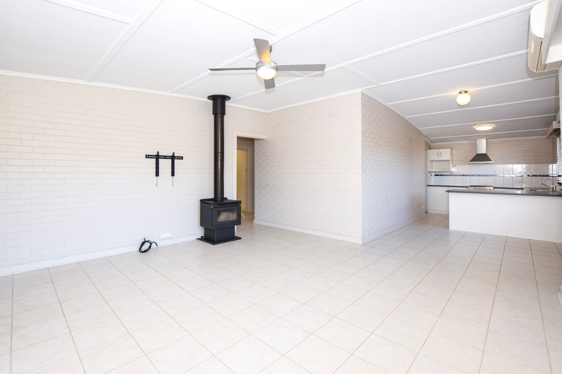 32 Kohinoor Road, Kingscote, SA, 5223, Kingscote - Thumbnail 5