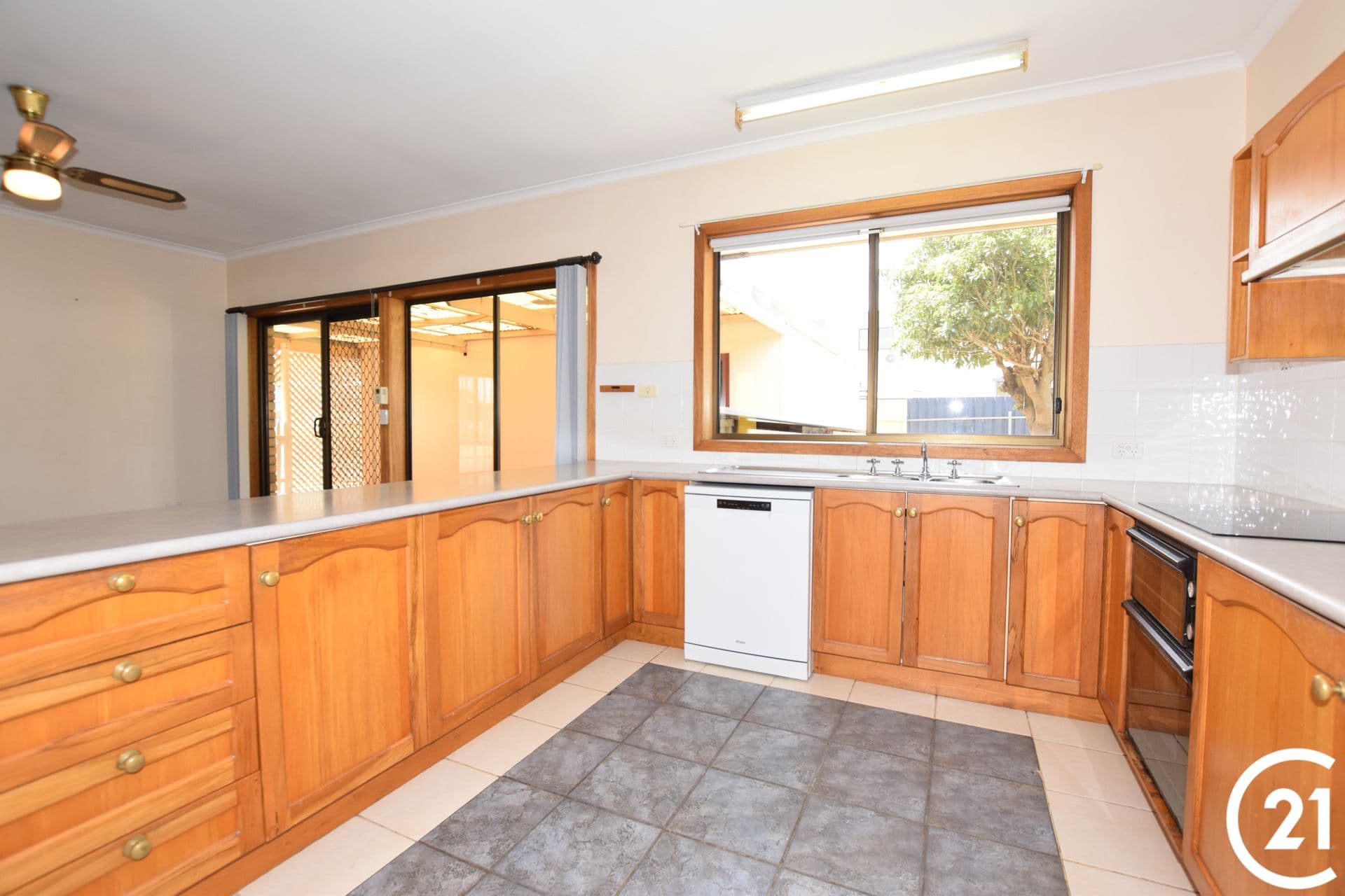 52 Buller Street, Kingscote, SA, 5223, Kingscote - Thumbnail 4