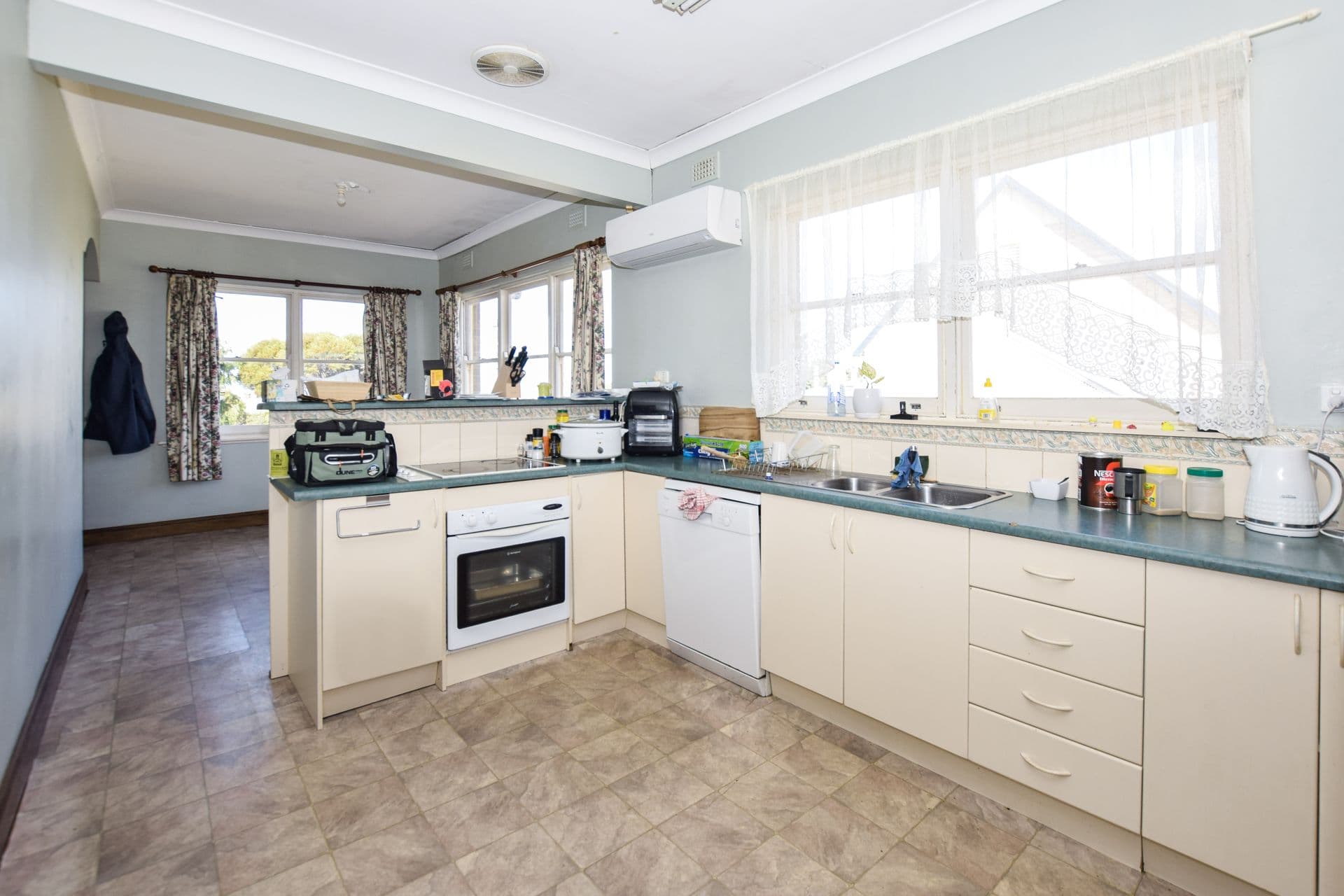 17 Franklin Street, Kingscote, SA, 5223, Kingscote - Thumbnail 2