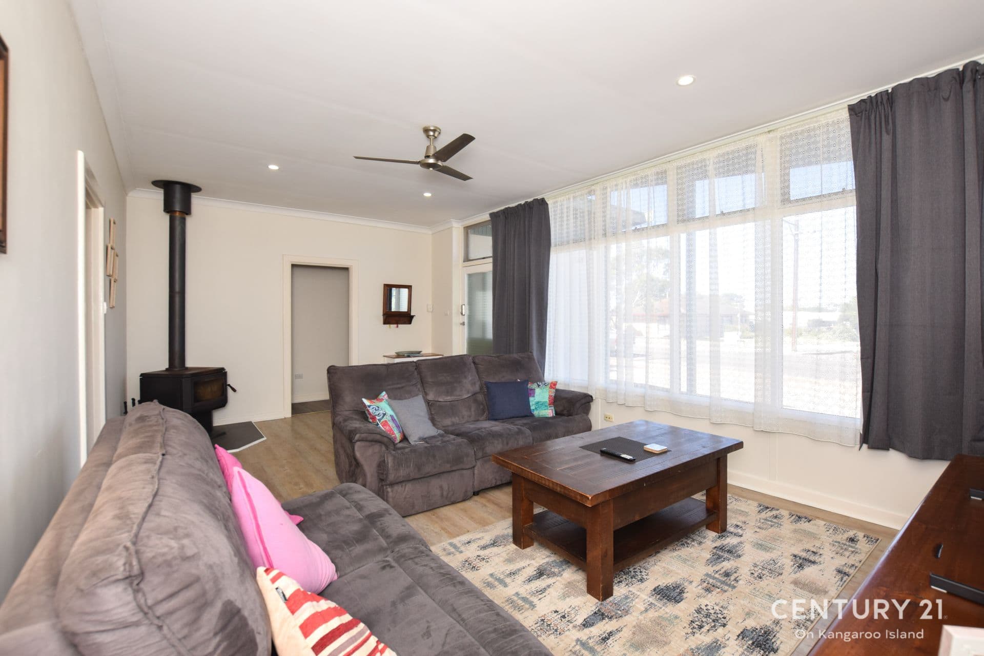 9 Centenary Avenue, Kingscote, SA, 5223, Kingscote - Thumbnail 3