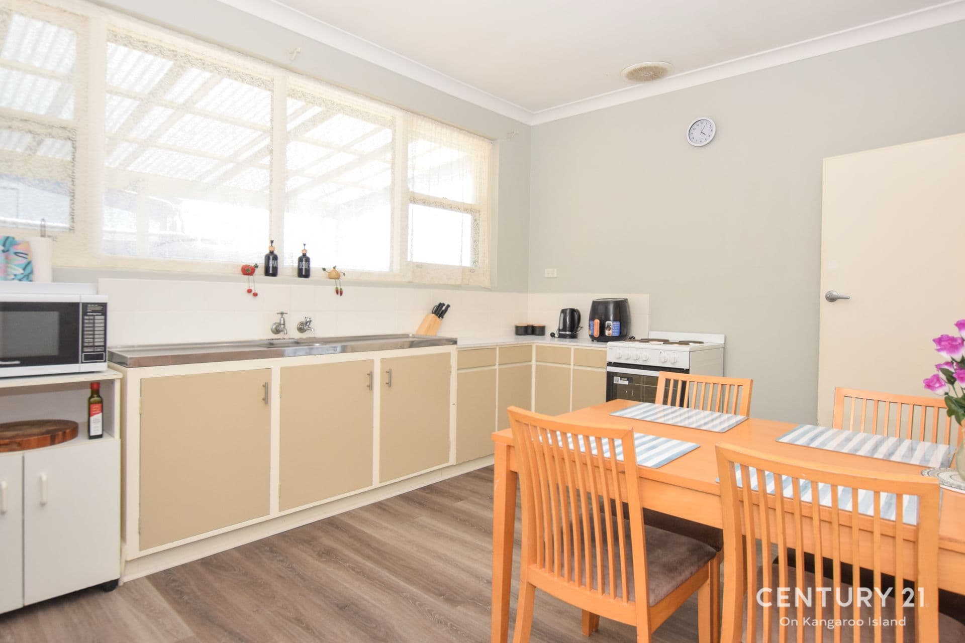 9 Centenary Avenue, Kingscote, SA, 5223, Kingscote - Thumbnail 6
