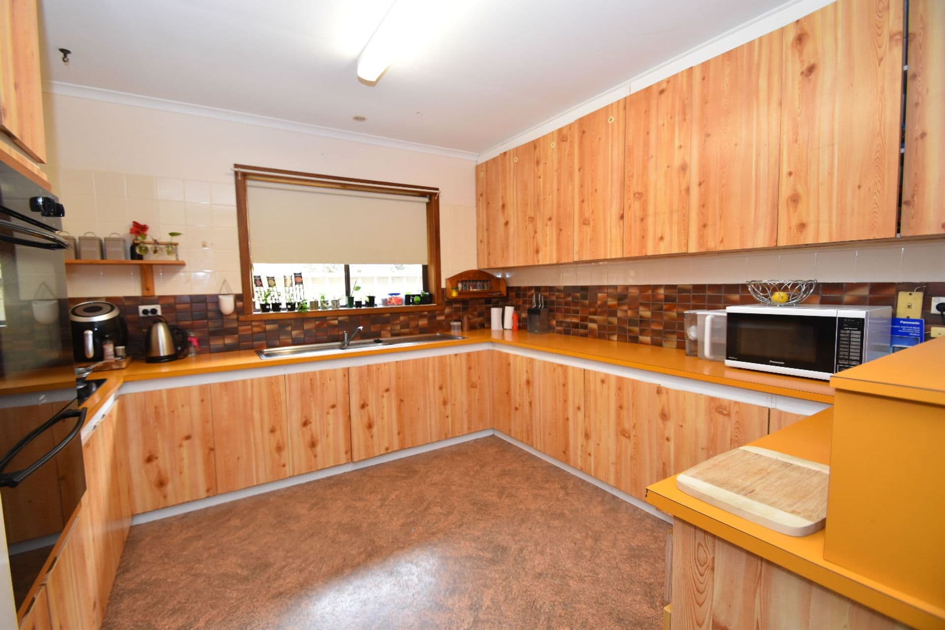 10 Dutton Street, Kingscote, SA, 5223, Kingscote - Thumbnail 2