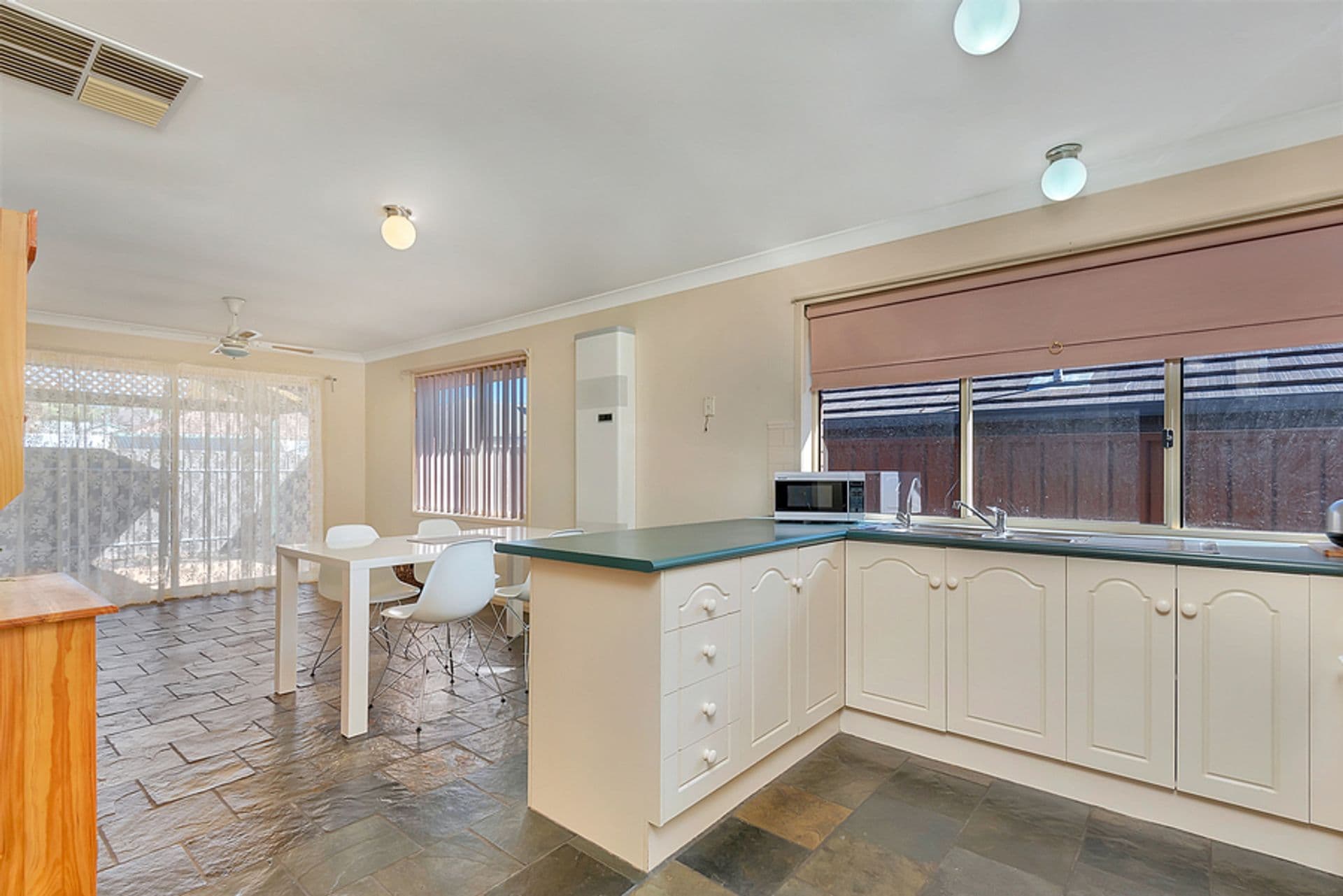 21 Pfitzner Place, Greenwith, SA, 5125, Greenwith - Thumbnail 7