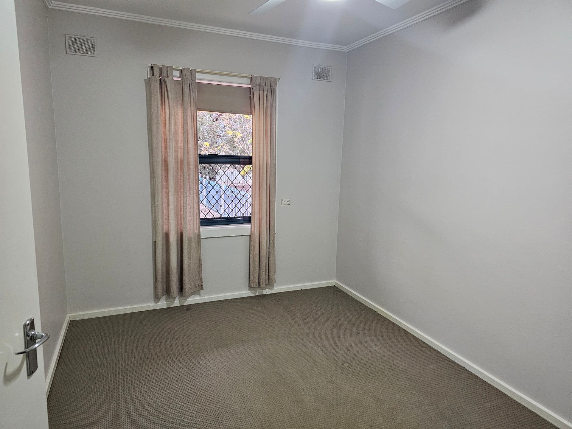 202 Balmoral Road, Port Pirie, SA, 5540, Port Pirie - Thumbnail 8
