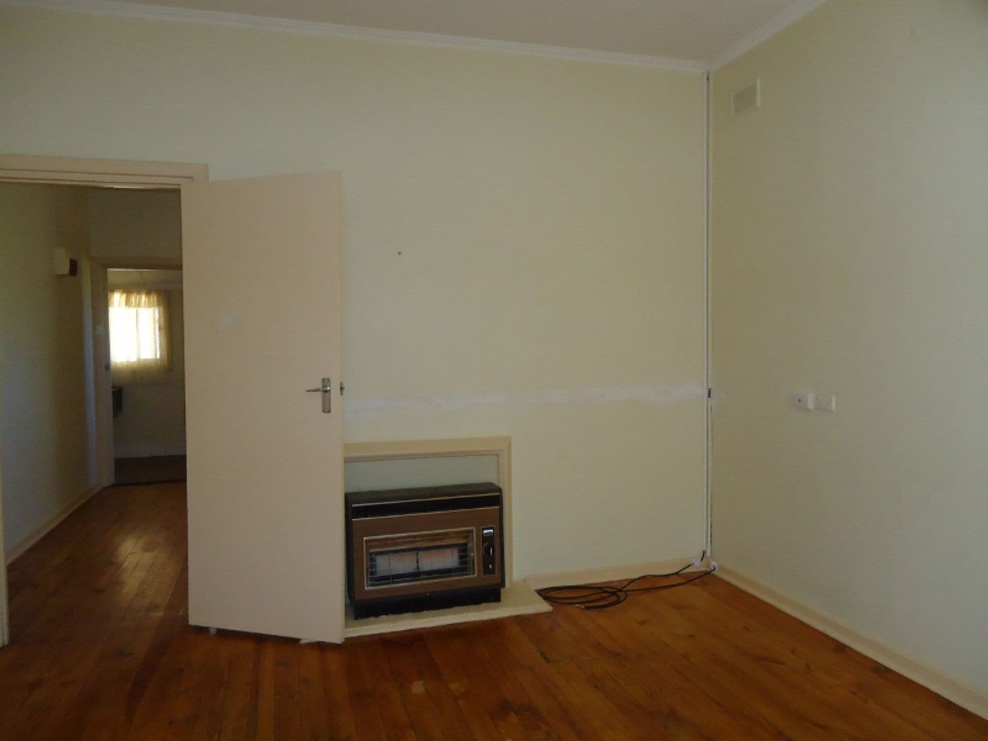 10 Barnes Street, Port Pirie, SA, 5540, Port Pirie - Thumbnail 4