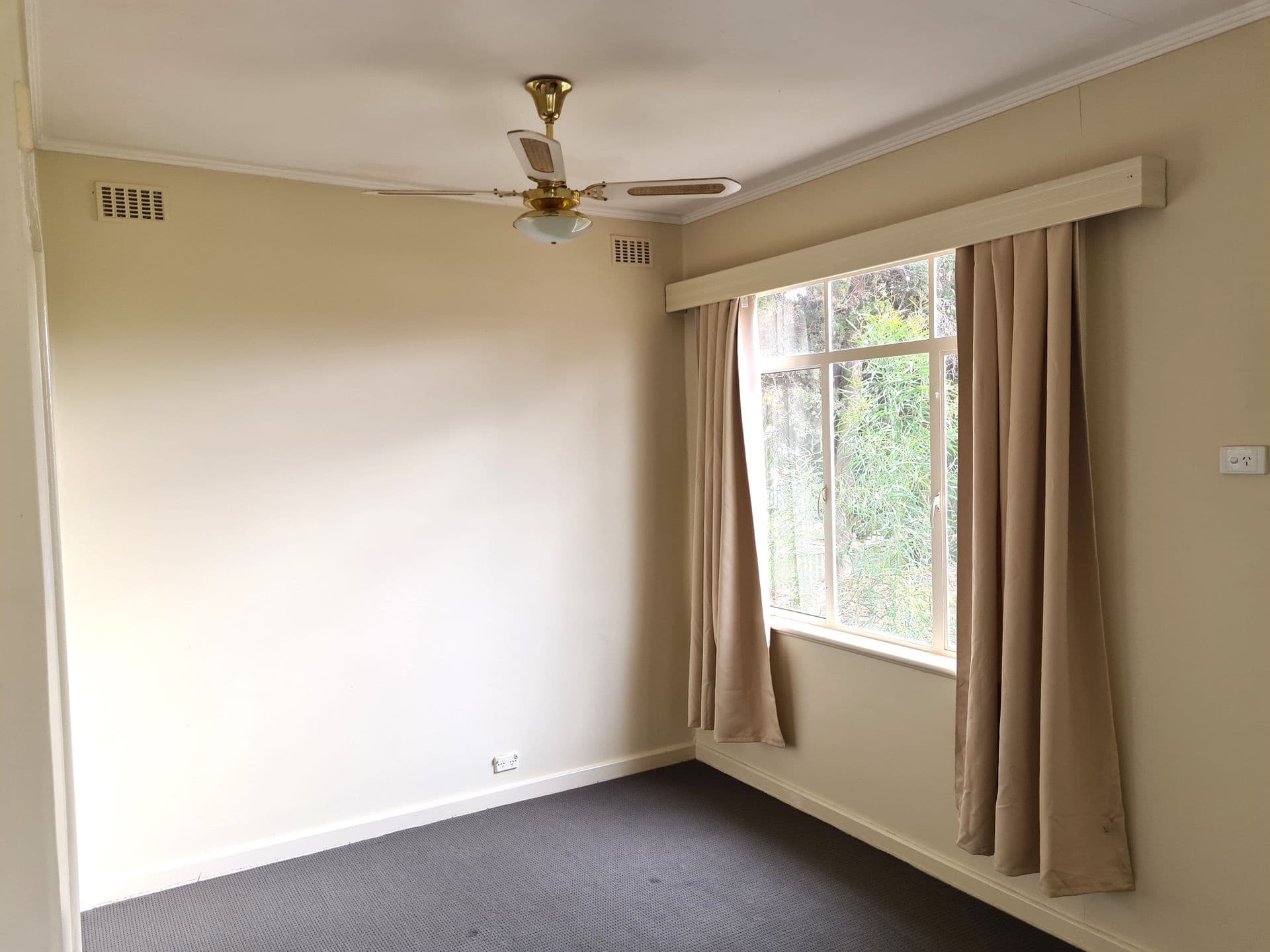 199 Esmond Road, Port Pirie, SA, 5540, Risdon Park - Thumbnail 5
