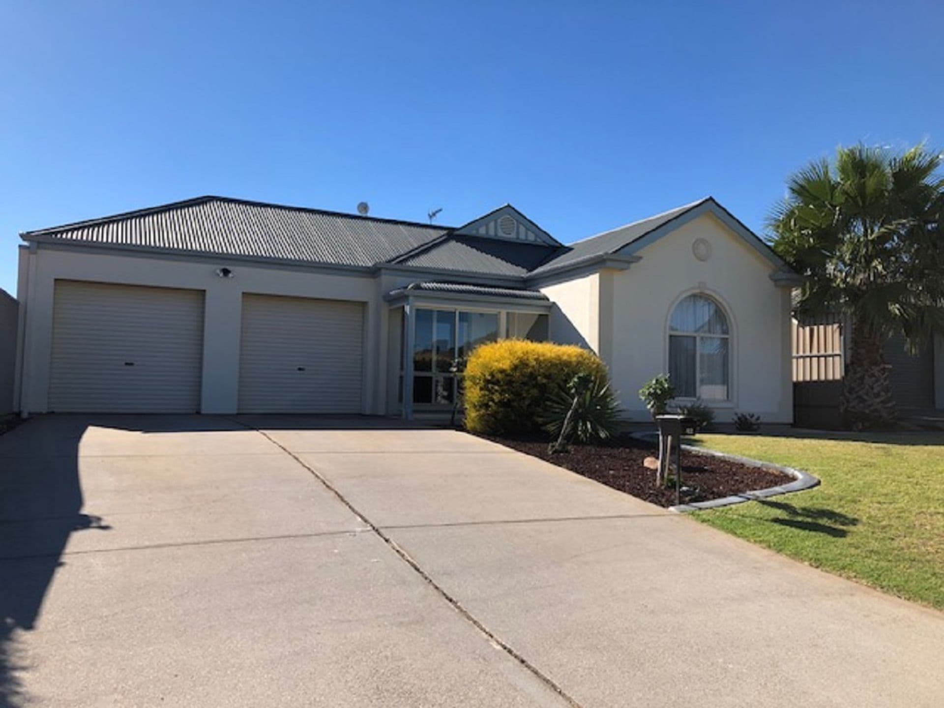 42 Yeovil Circuit, Craigmore, SA, 5114, Craigmore - Image 1