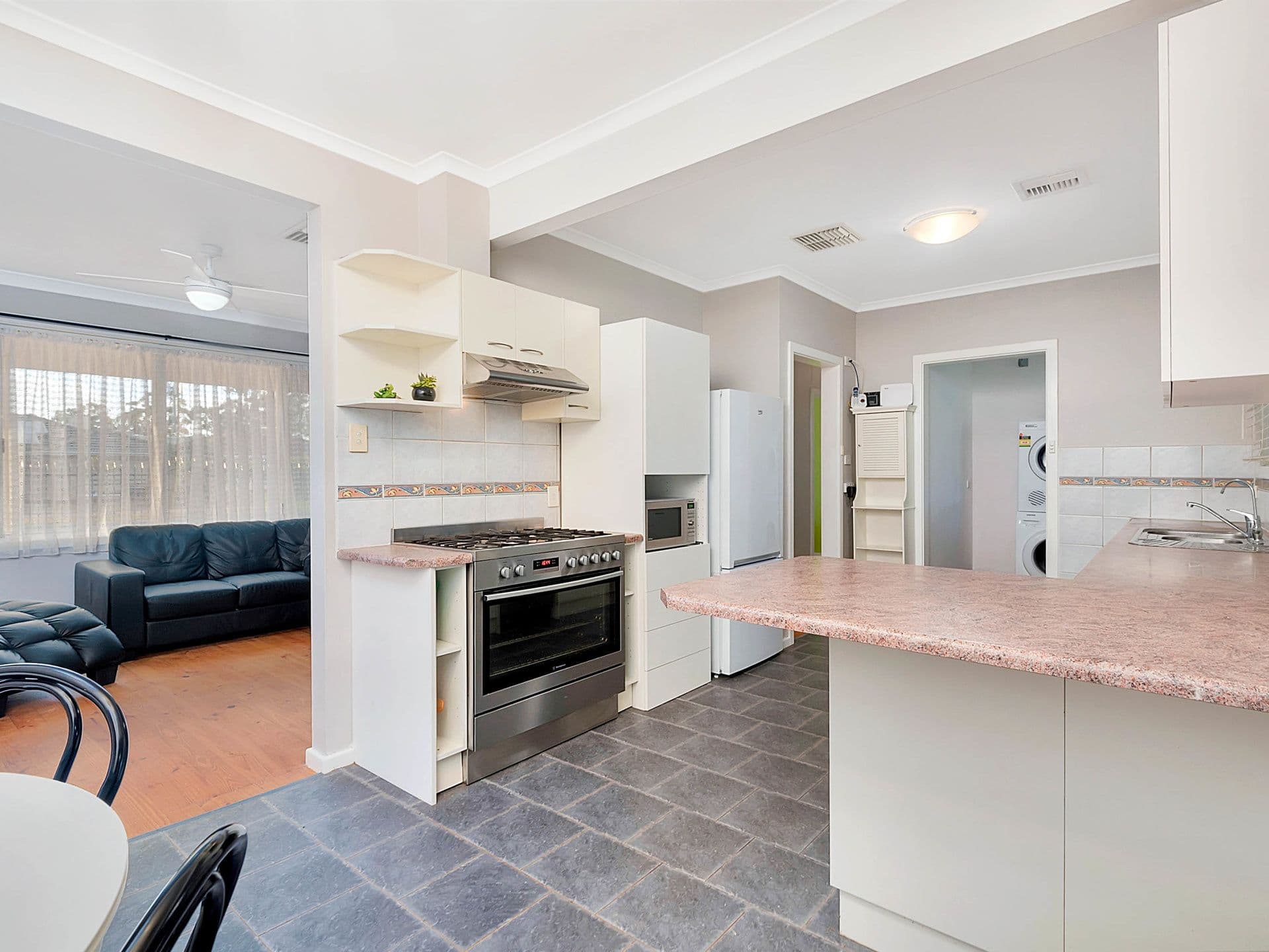 2/1568 Main North Road, Salisbury South, SA, 5106, Salisbury East - Thumbnail 3