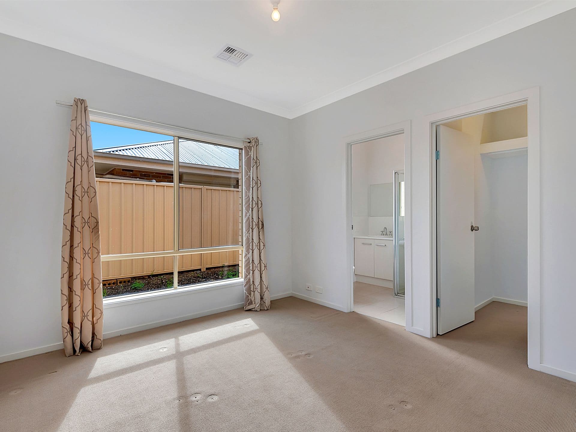 8B Saxon Street, Smithfield Plains, SA, 5114, Smithfield Plains - Thumbnail 5