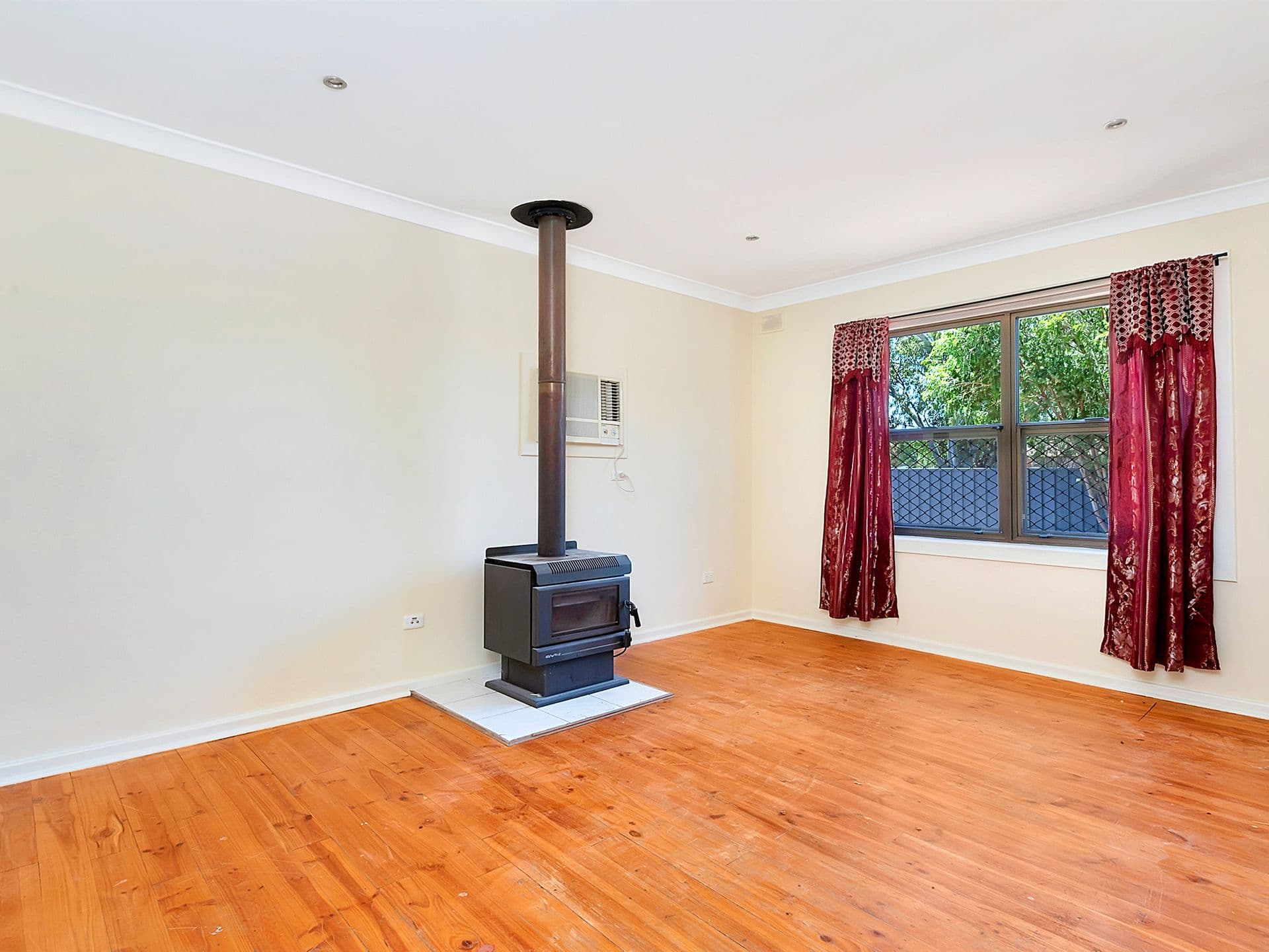 7 Southan Street, Smithfield Plains, SA, 5114, Smithfield Plains - Thumbnail 2