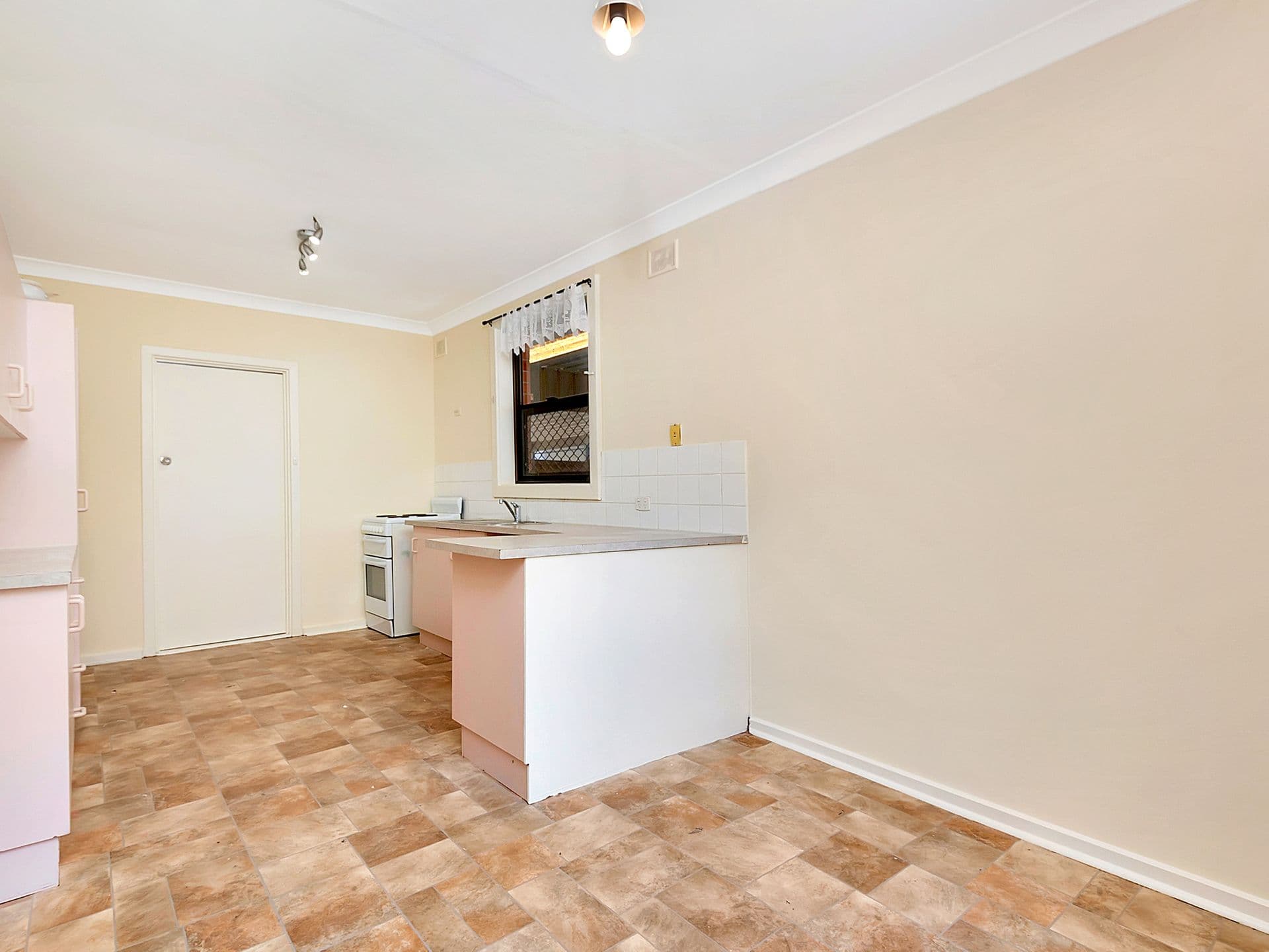 7 Southan Street, Smithfield Plains, SA, 5114, Smithfield Plains - Thumbnail 3