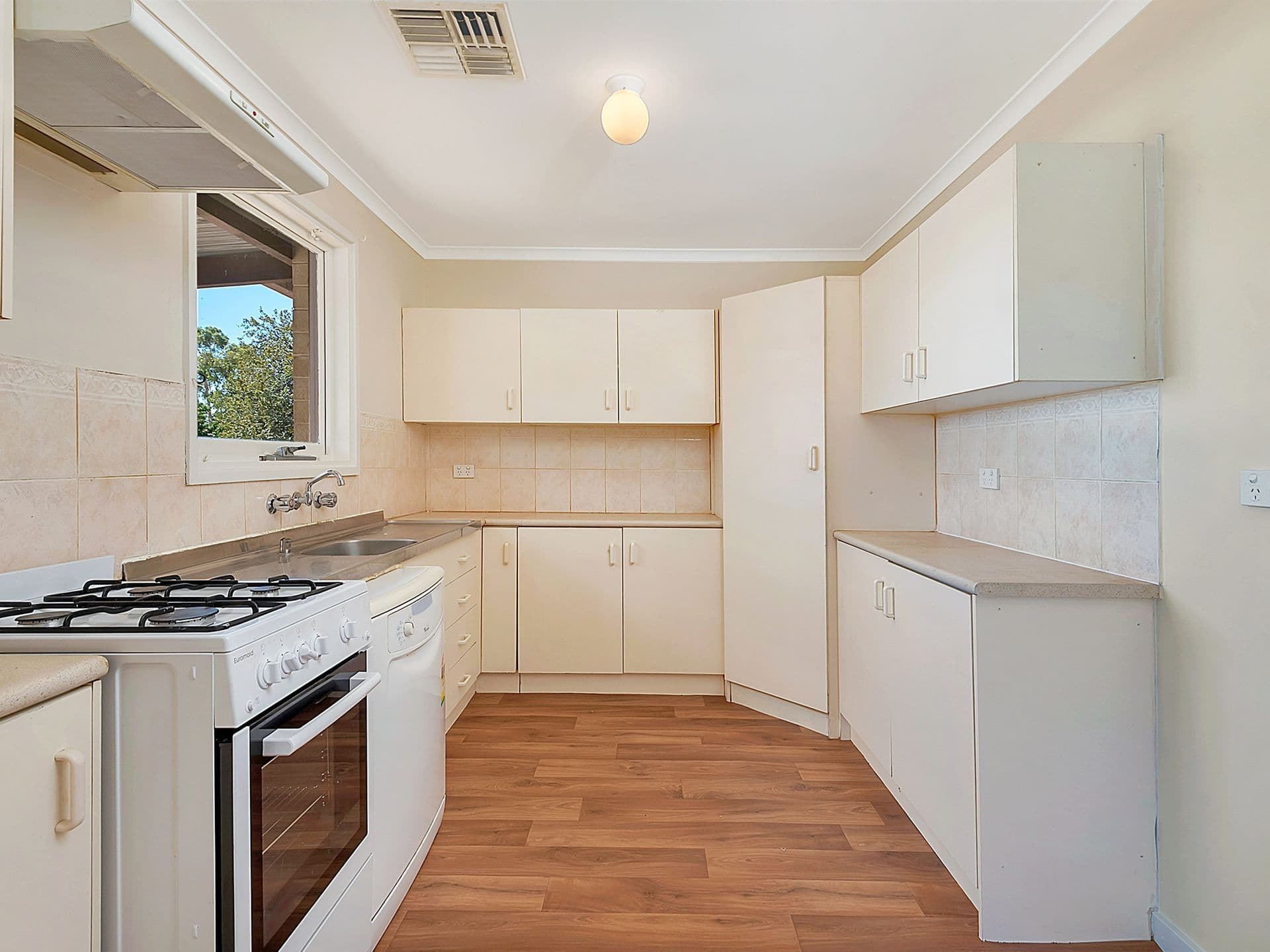 2/1568 Main North Road, Salisbury South, SA, 5106, Craigmore - Thumbnail 4