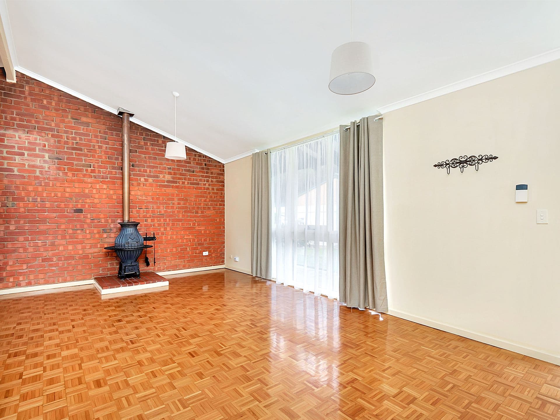 2A Petunia Avenue, Pooraka, SA, 5095, Pooraka - Thumbnail 2
