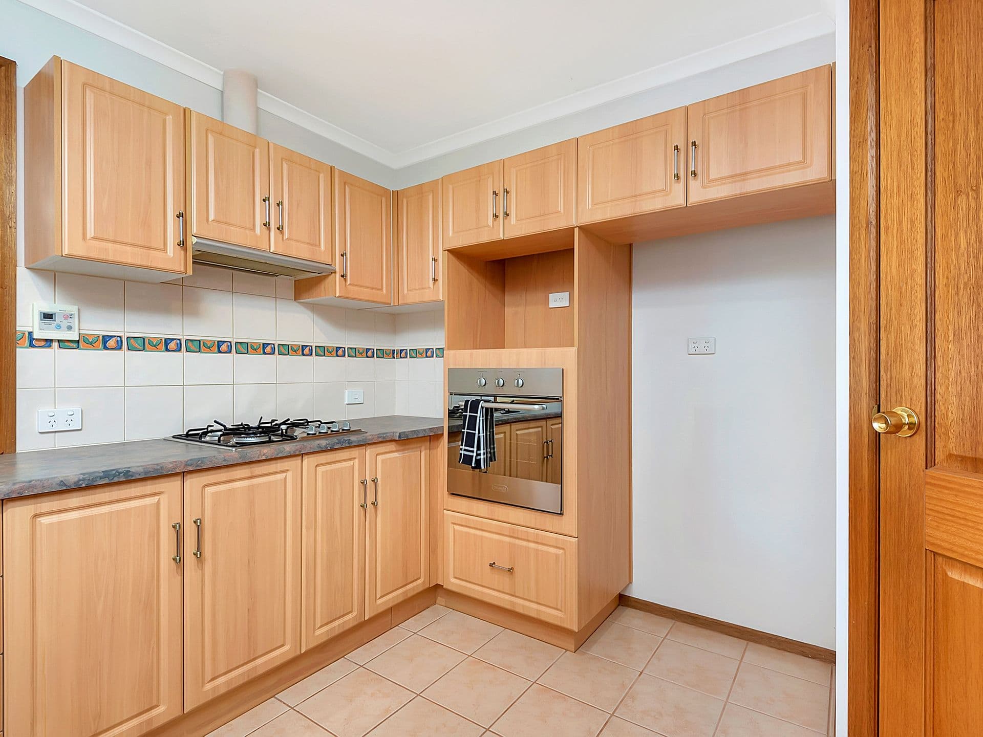 3 Beverley Court, Craigmore, SA, 5114, Craigmore - Thumbnail 6