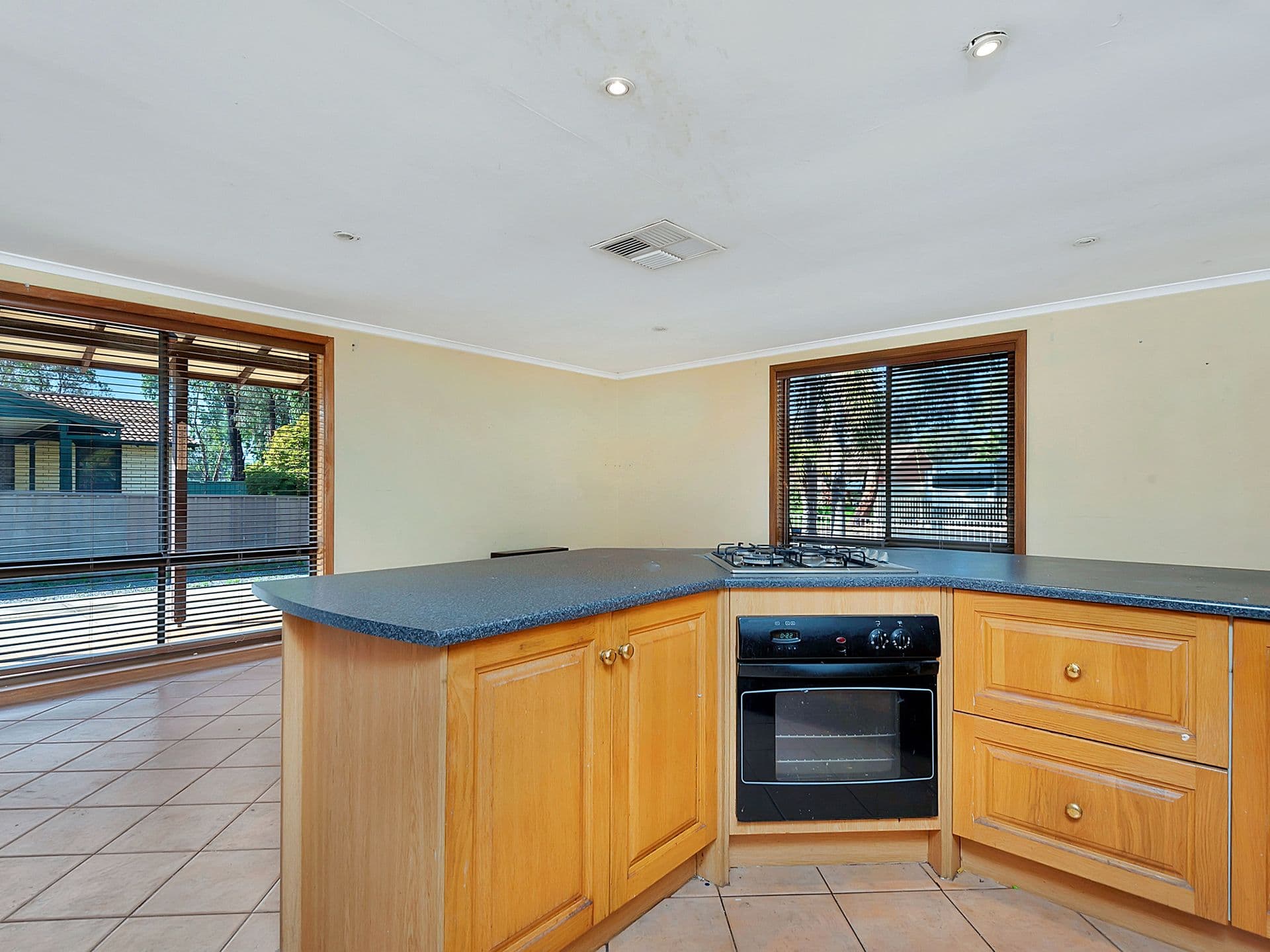 12 Opel Avenue, Paralowie, SA, 5108, Paralowie - Thumbnail 3