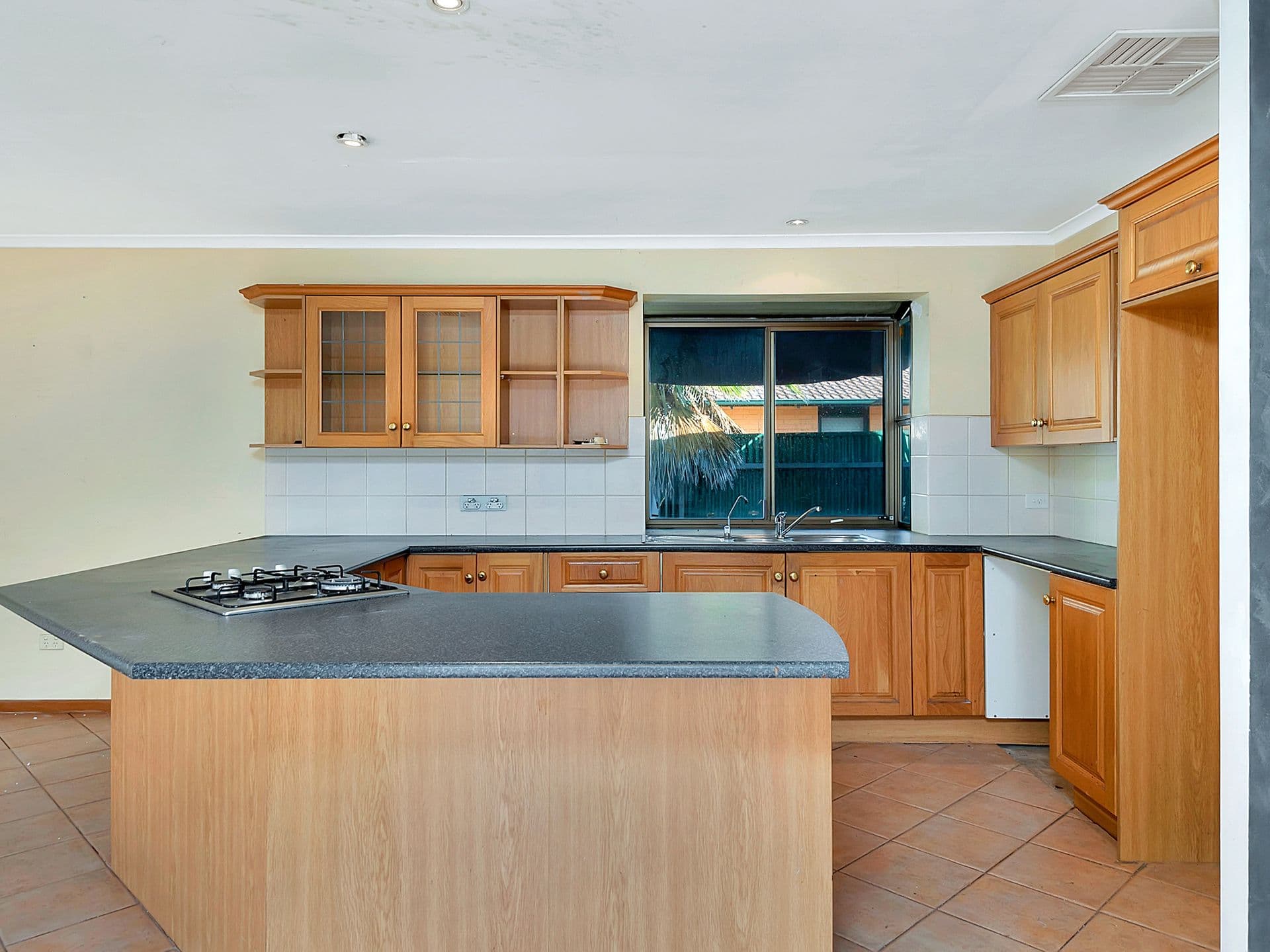 12 Opel Avenue, Paralowie, SA, 5108, Paralowie - Thumbnail 4