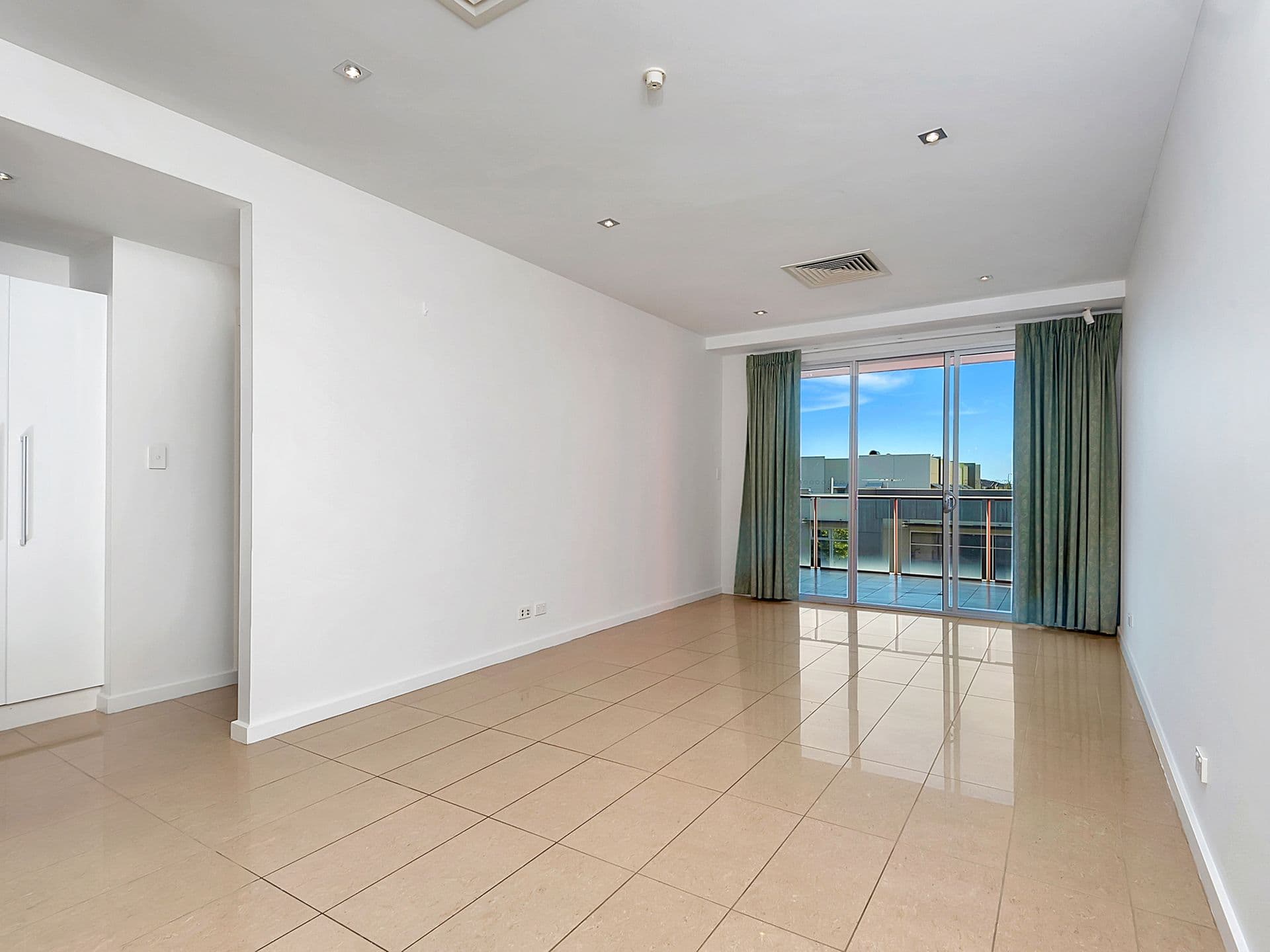 202/20-24 Metro Parade, Mawson Lakes, SA, 5095, Mawson Lakes - Thumbnail 8