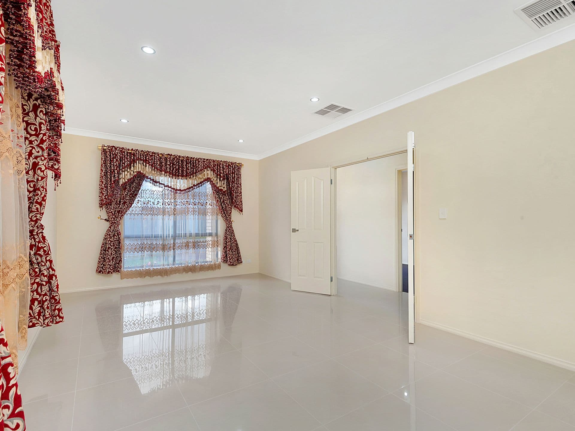 2/1568 Main North Road, Salisbury South, SA, 5106, Paralowie - Thumbnail 2