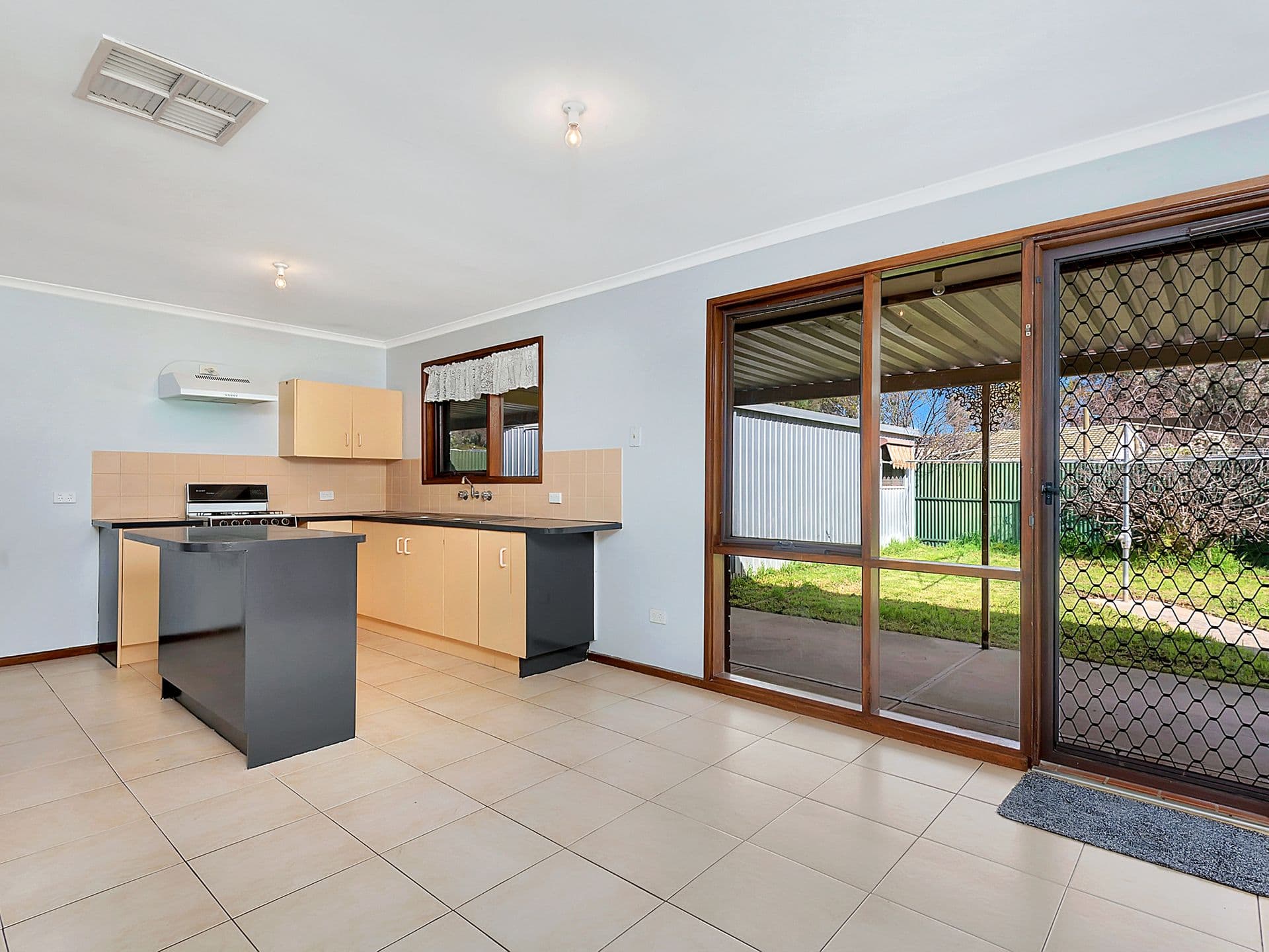 2/1568 Main North Road, Salisbury South, SA, 5106, Parafield Gardens - Thumbnail 4