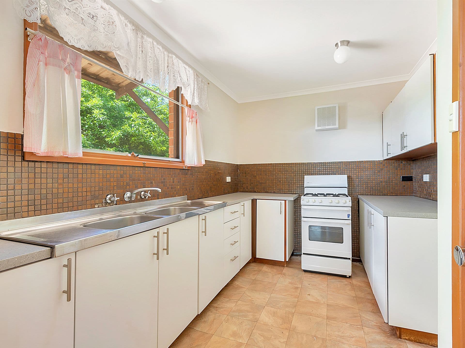 67 Paginton Crescent, Elizabeth East, SA, 5112, Elizabeth East - Thumbnail 7