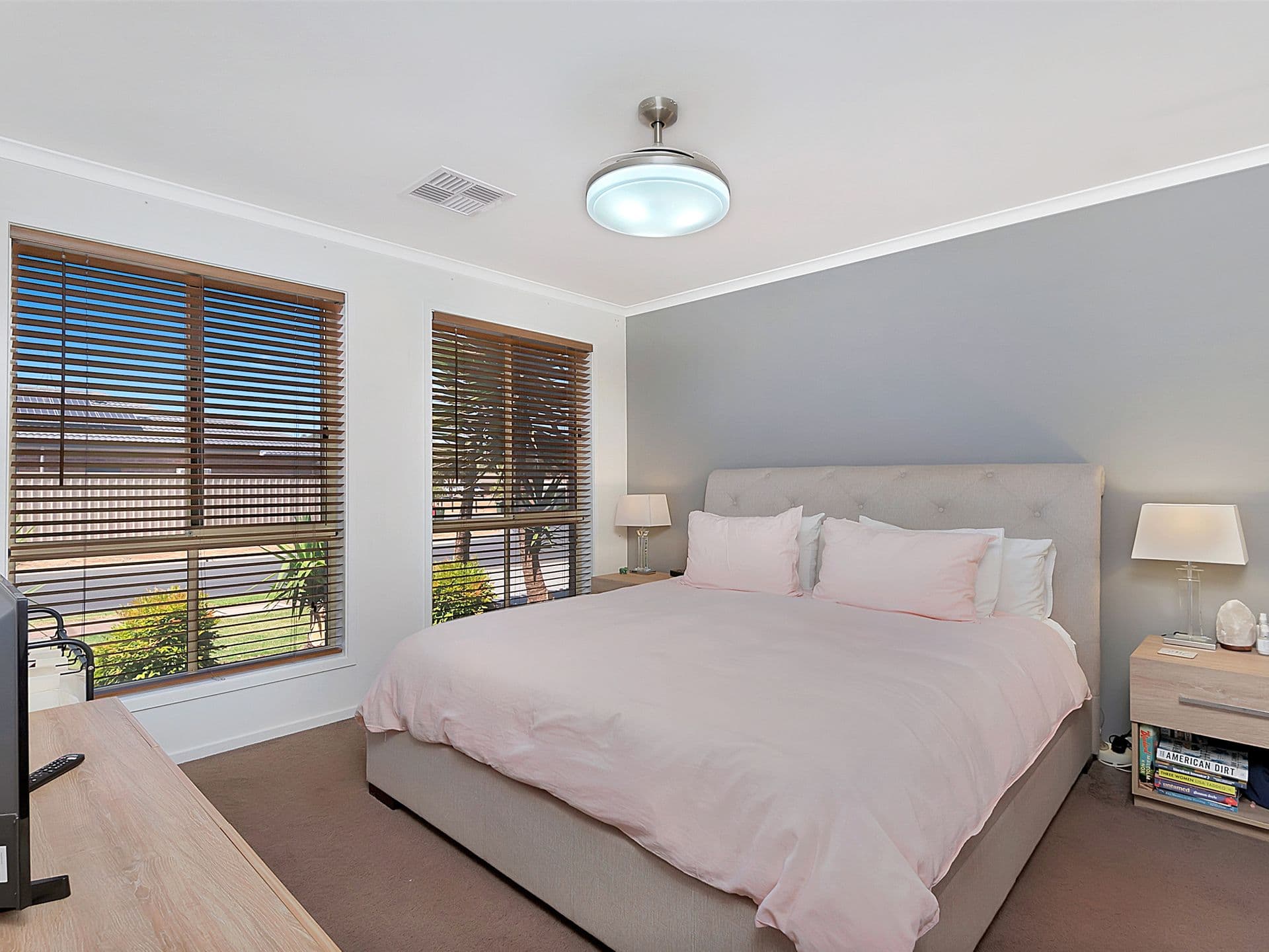 16 Tripodi Circuit, Parafield Gardens, SA, 5107, Parafield Gardens - Thumbnail 2